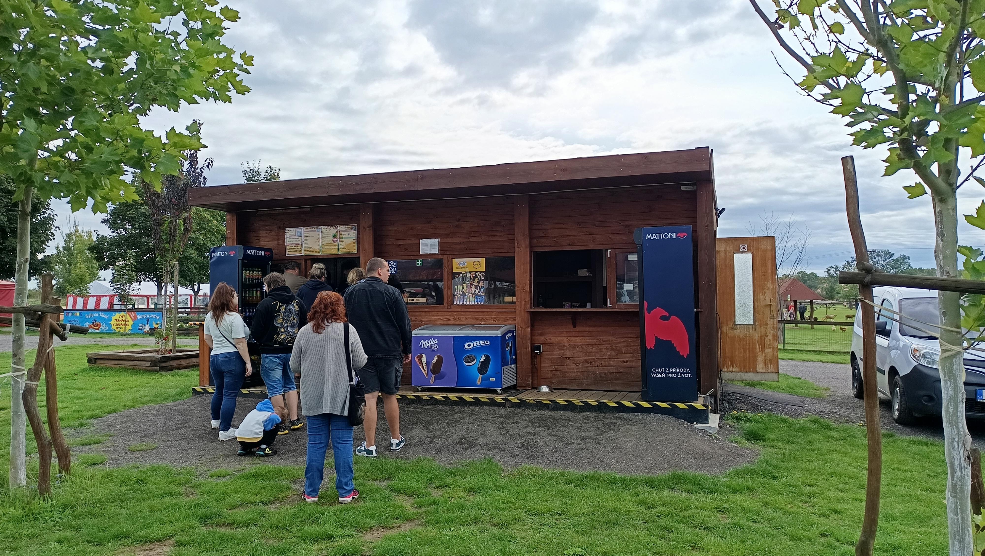 Občerstvení U Sněženky foto 2