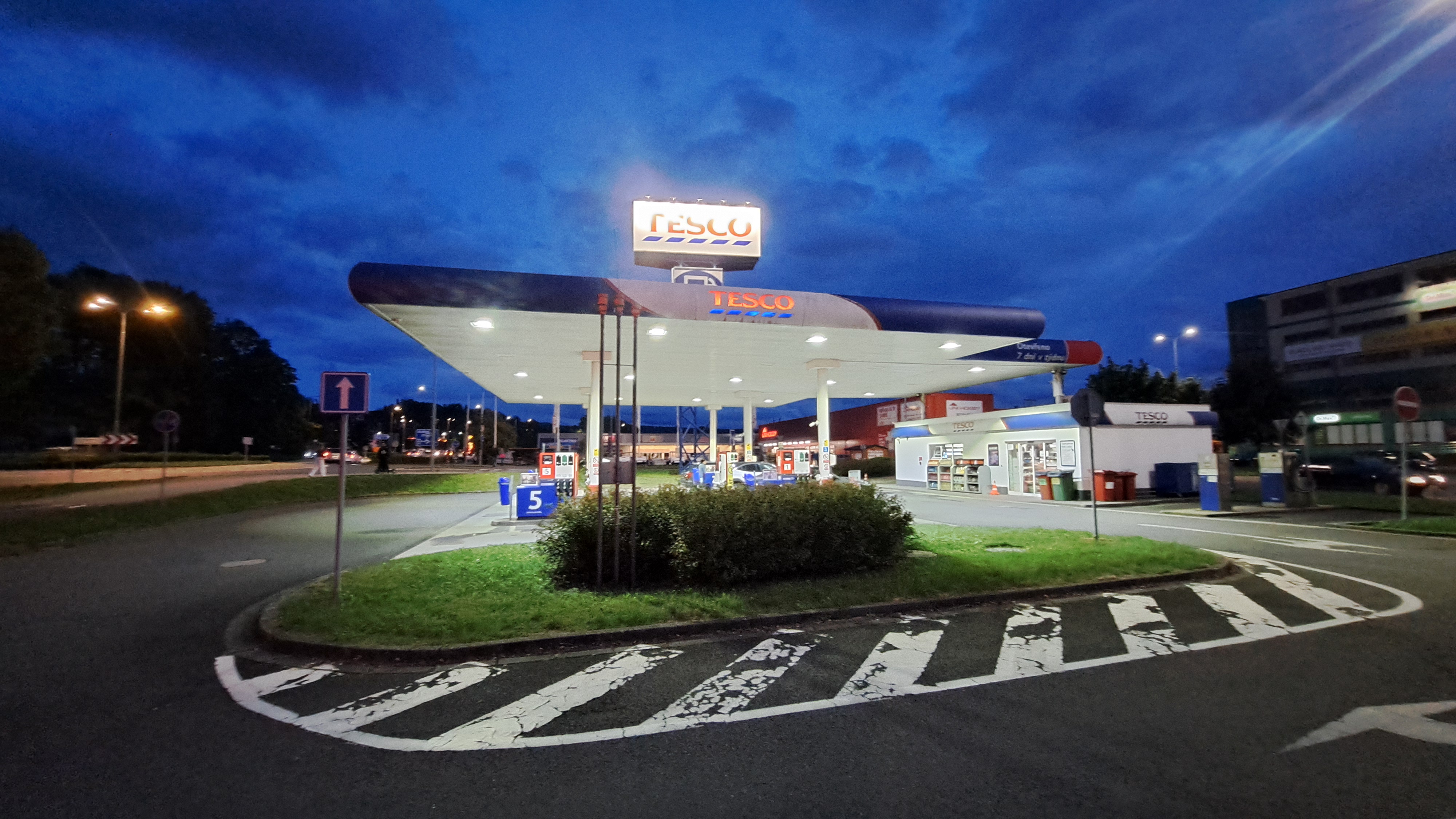 Tesco Čerpací stanice foto 4