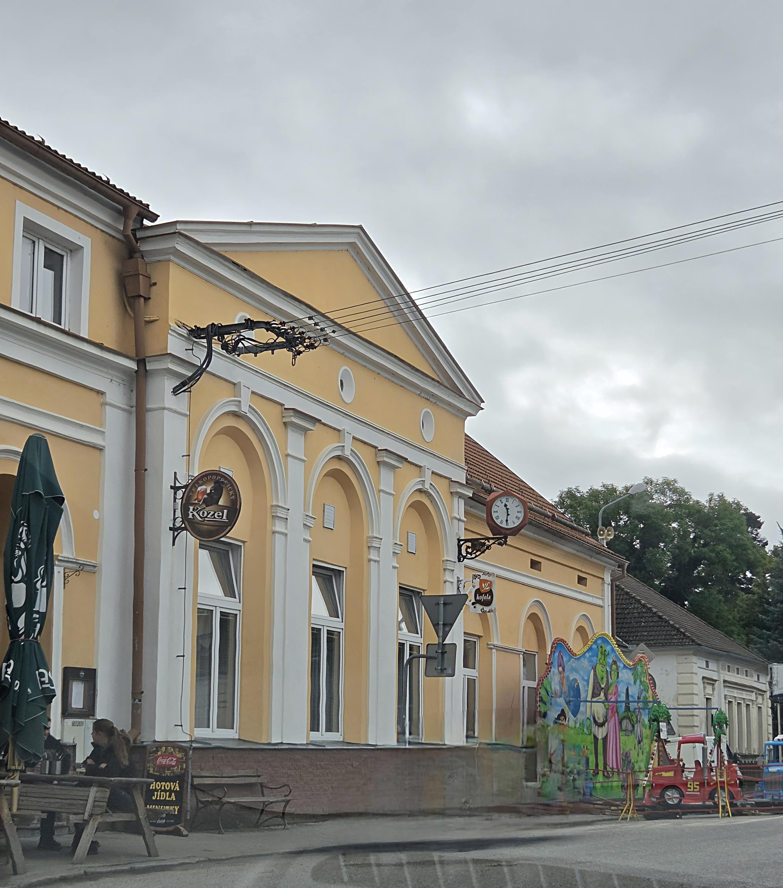 HOSPODA ČESTICE foto 2