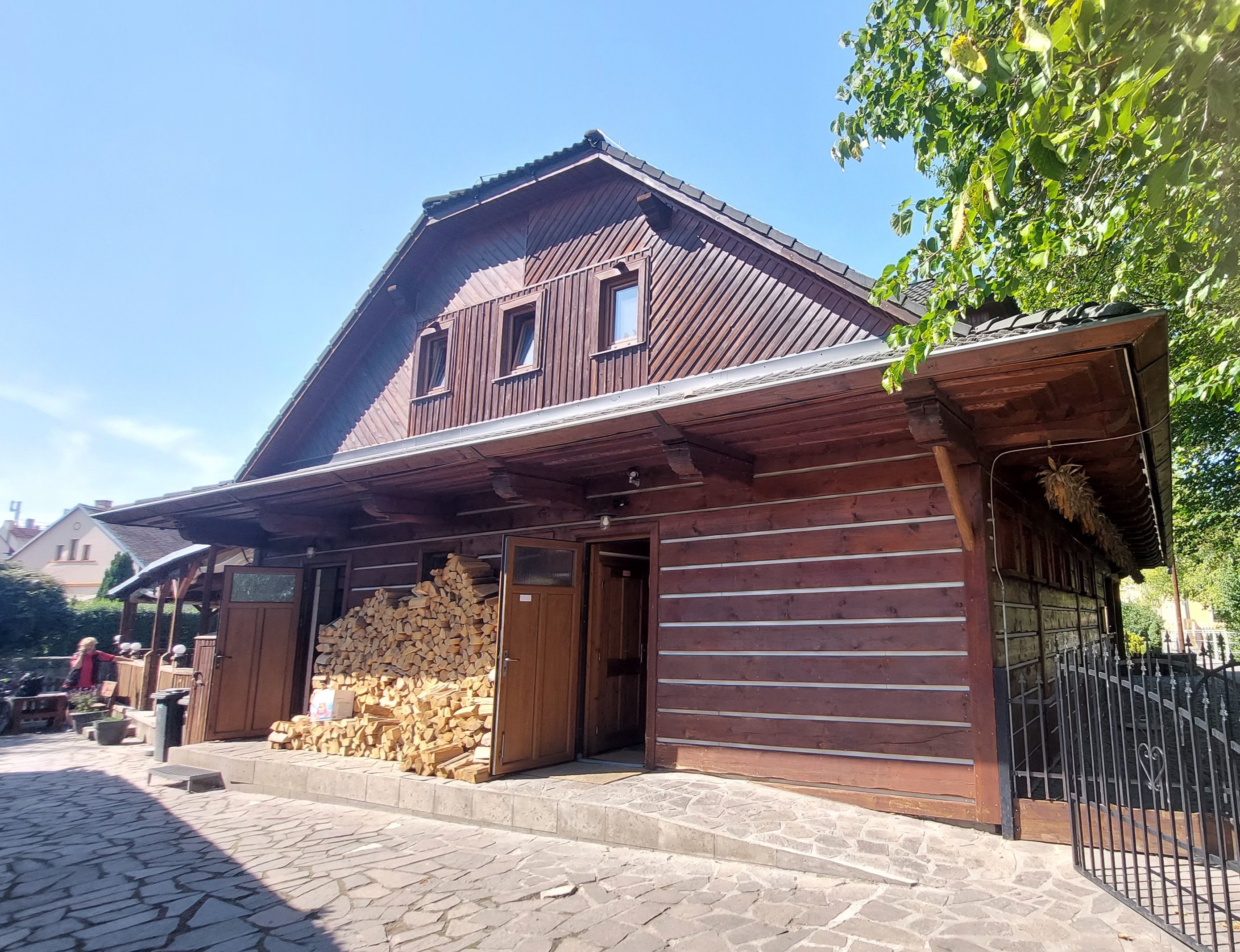 Roubenka u Mlýna - restaurace