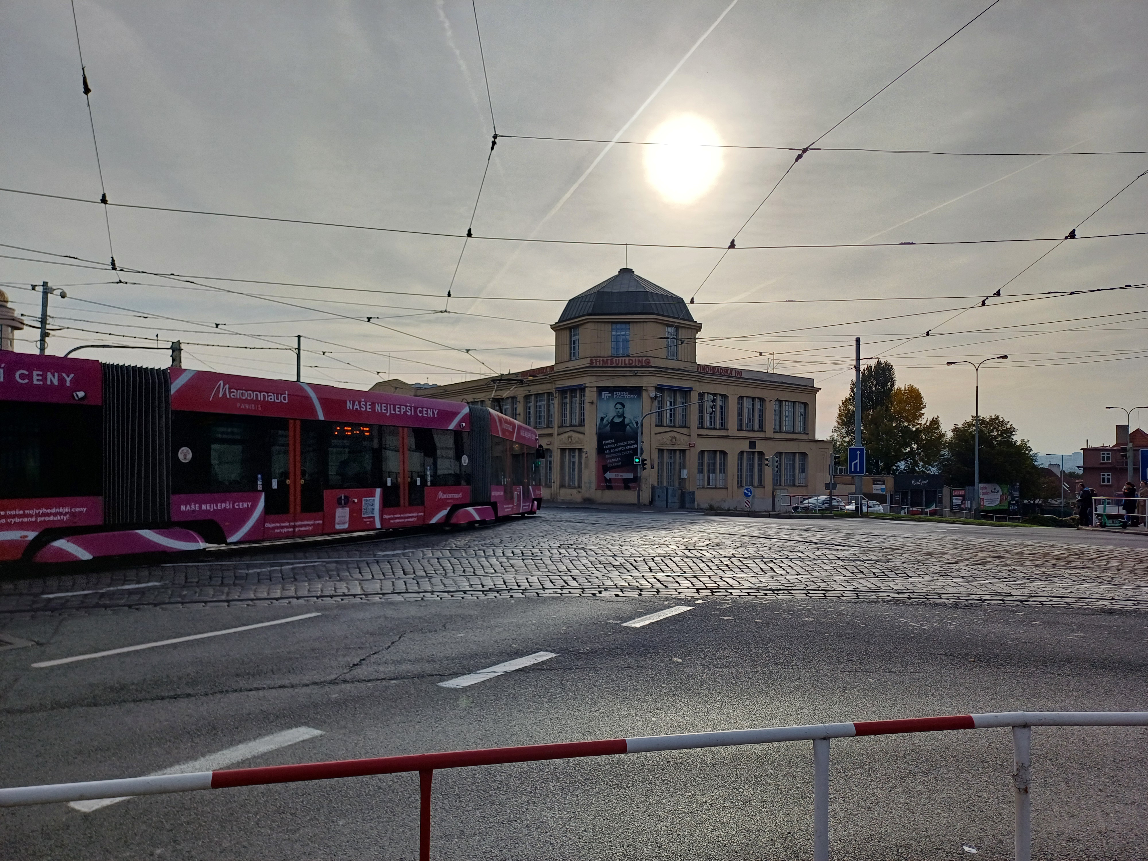 Bankomat České spořitelny foto 1