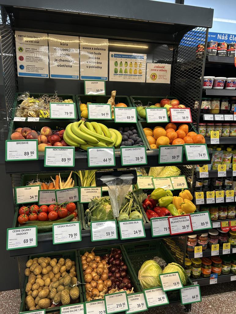 KONZUM foto 3