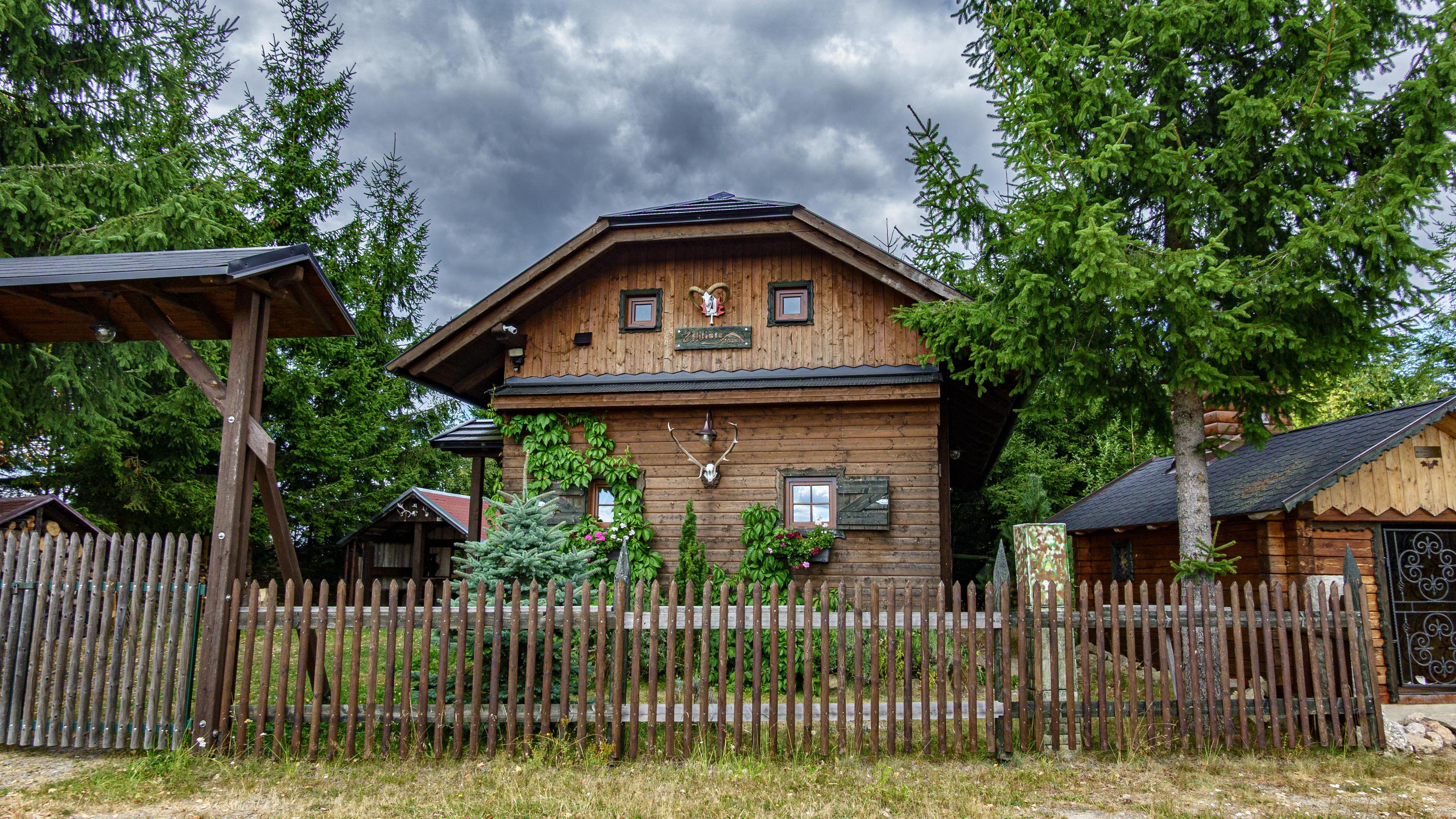 Lovecká chata foto 2