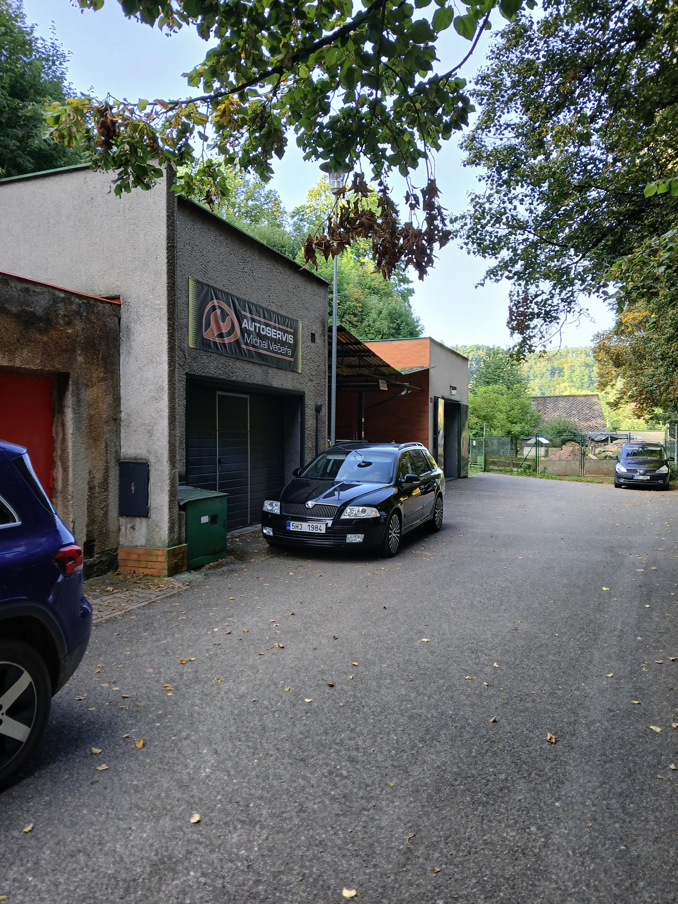 Autoservis Večeřa foto 2