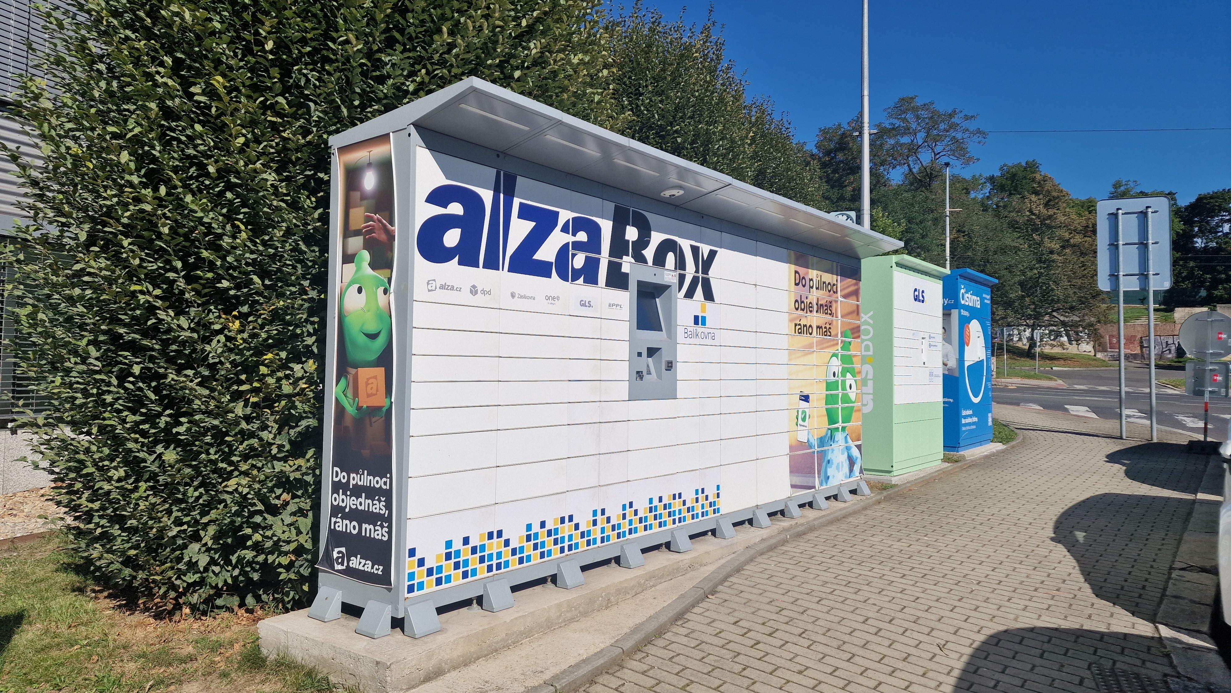 AlzaBox