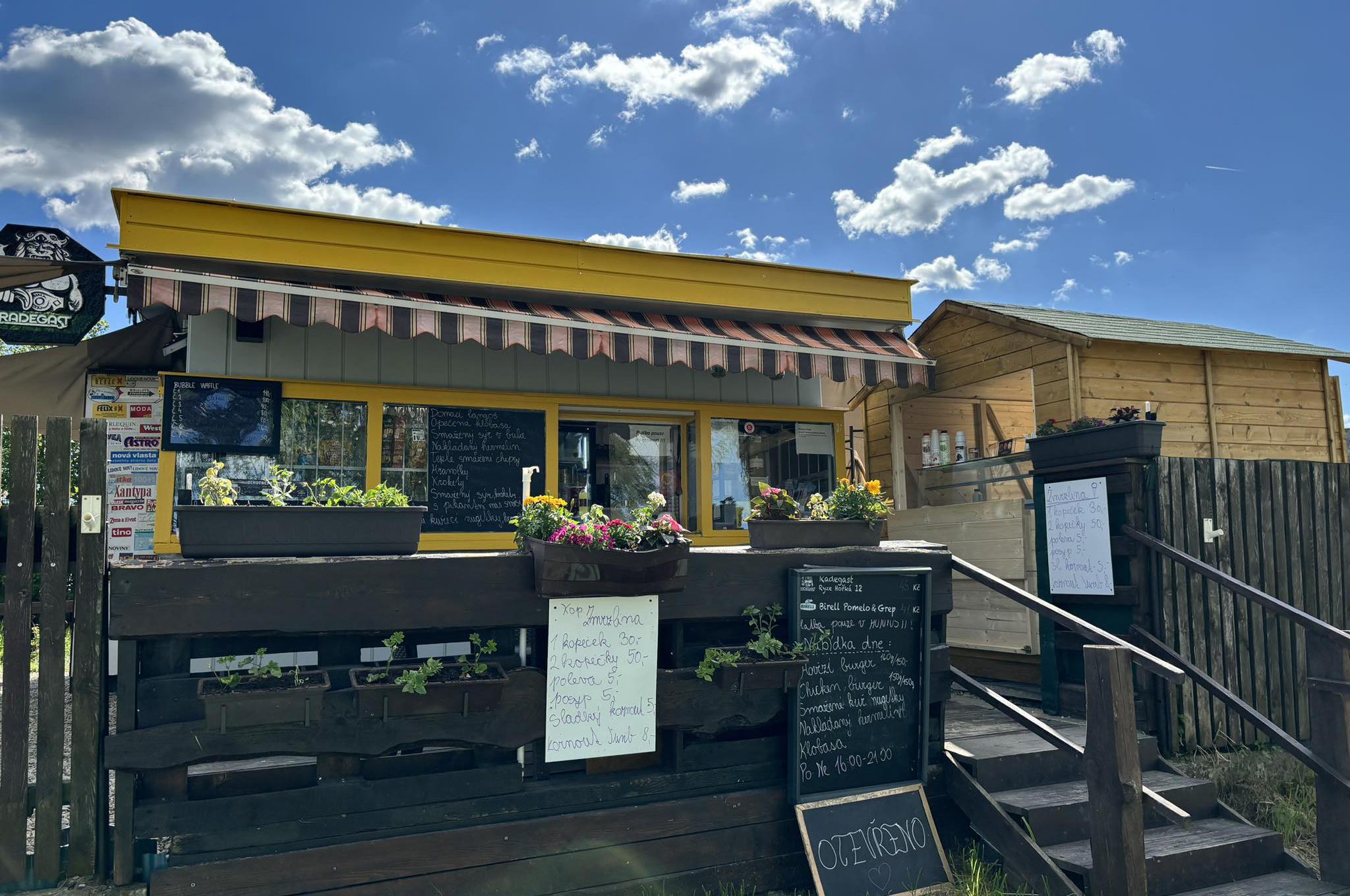 Kiosek u cyklostezky