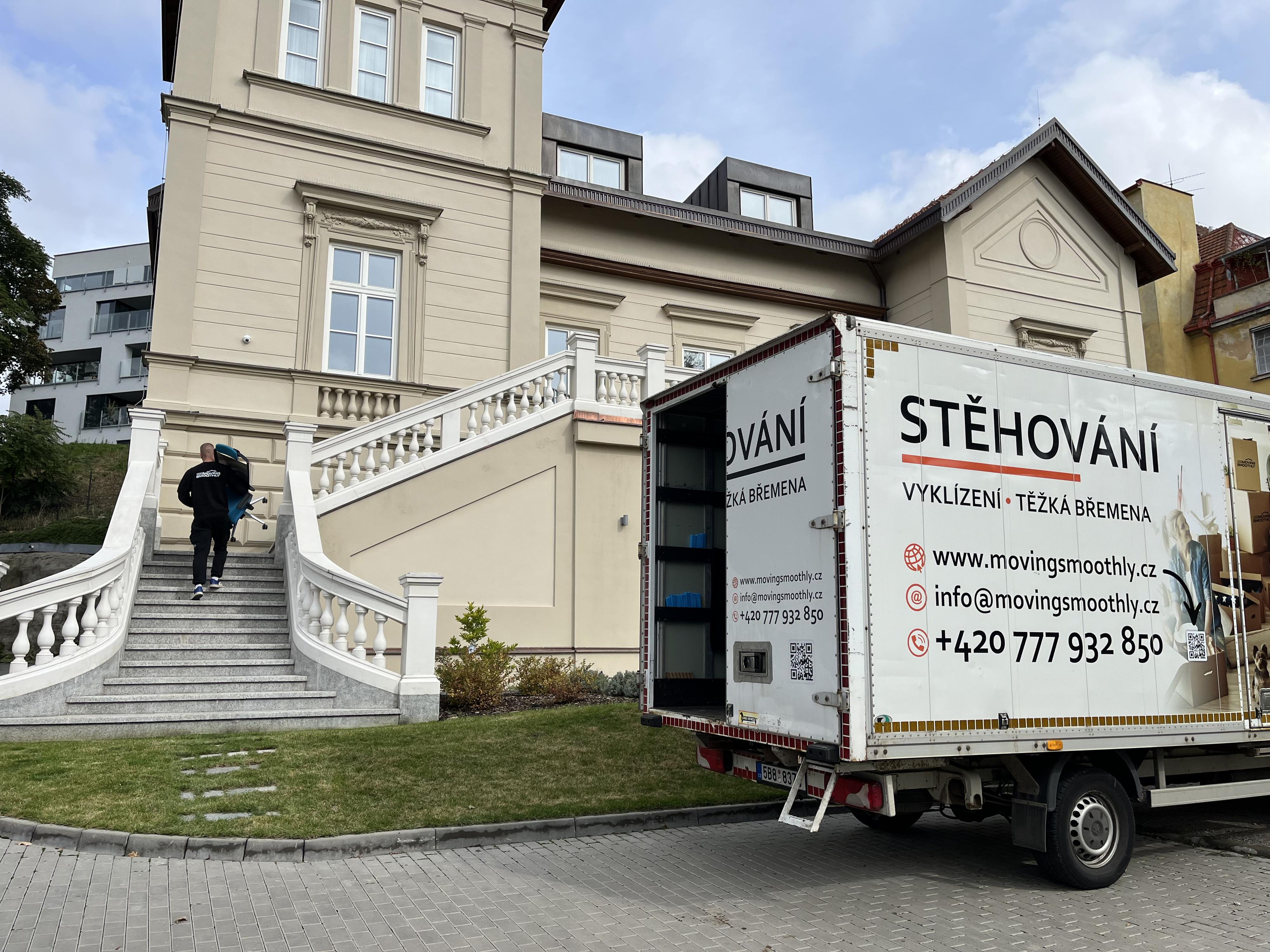 Stěhování-Moving Smoothly foto 4