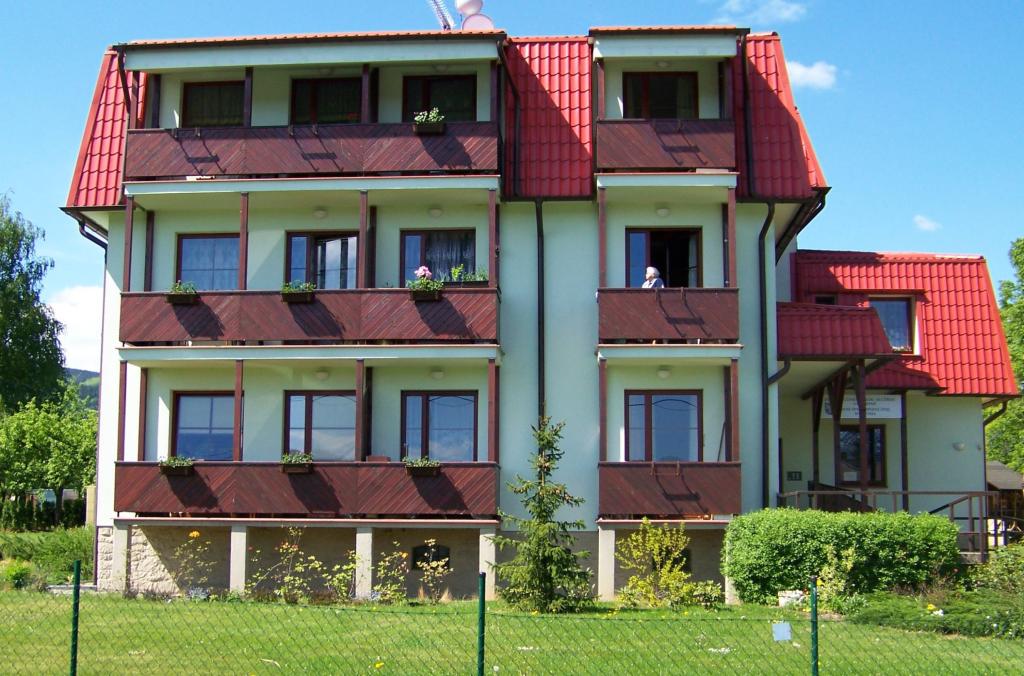 Dům s pečovatelskou službou Vendryně foto 1