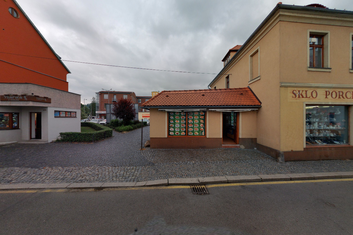 Bistro Free land