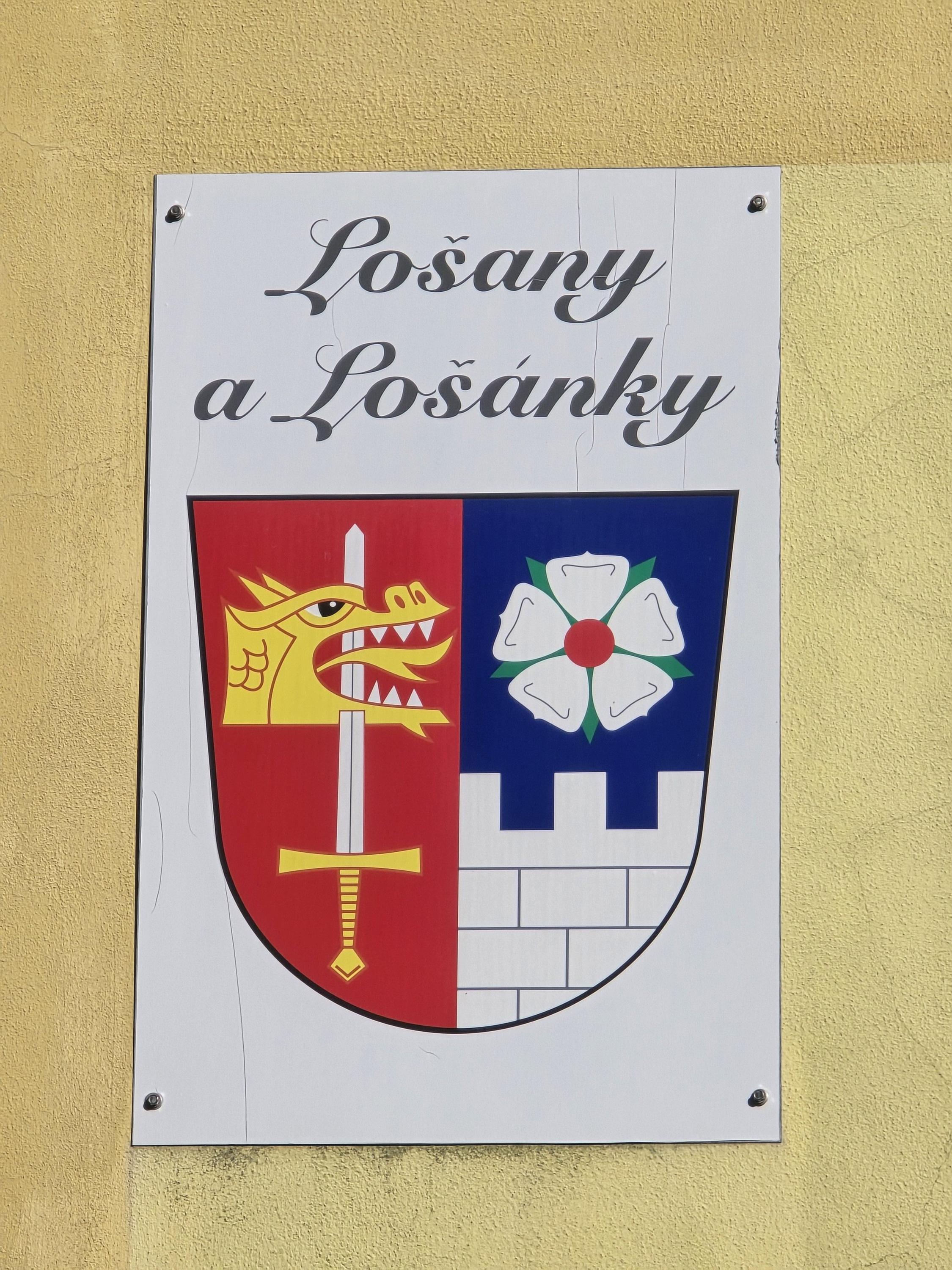 Lošany - obecní úřad foto 4