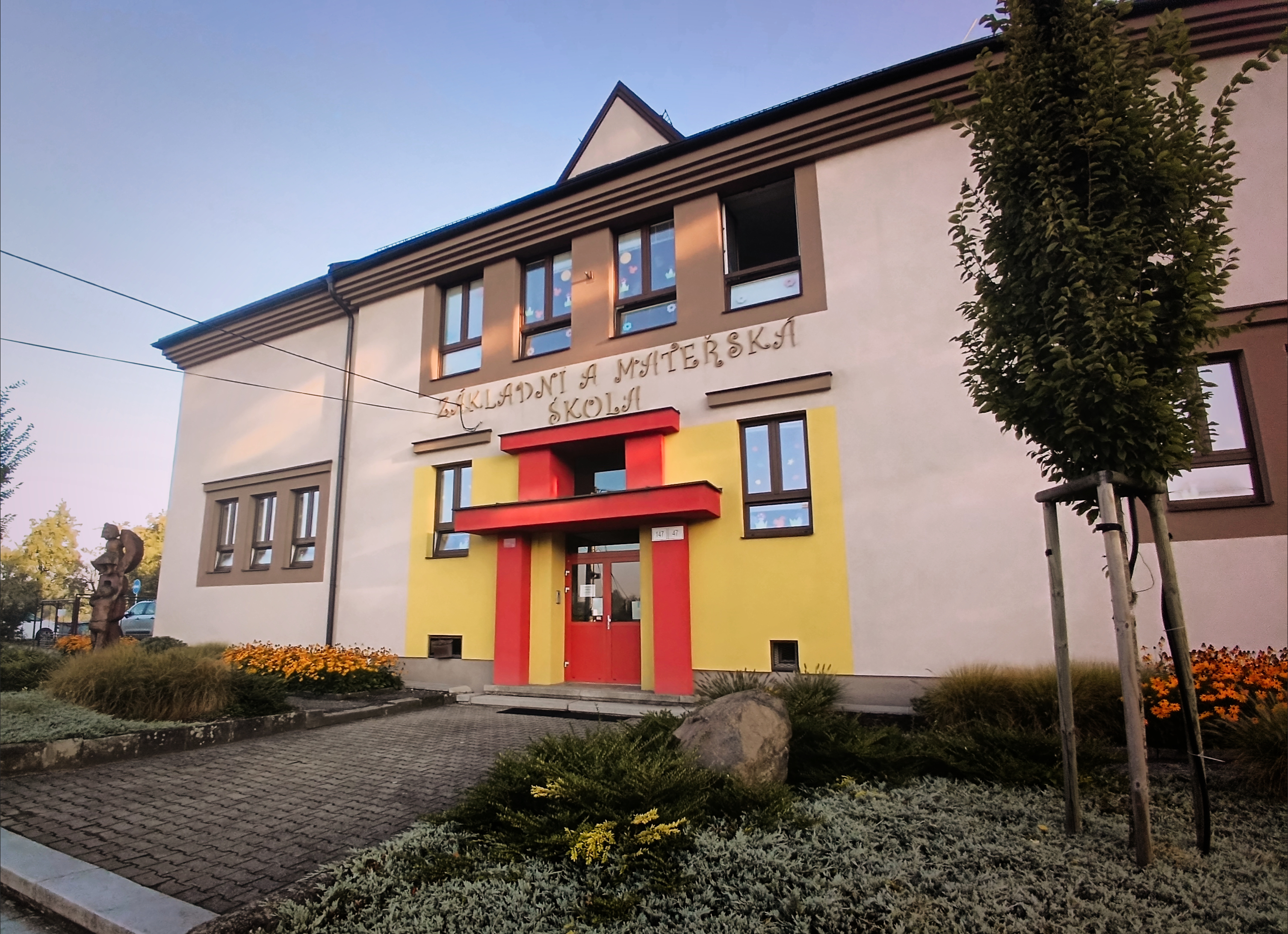 ZŠ Těrlicko, Hradiště foto 4