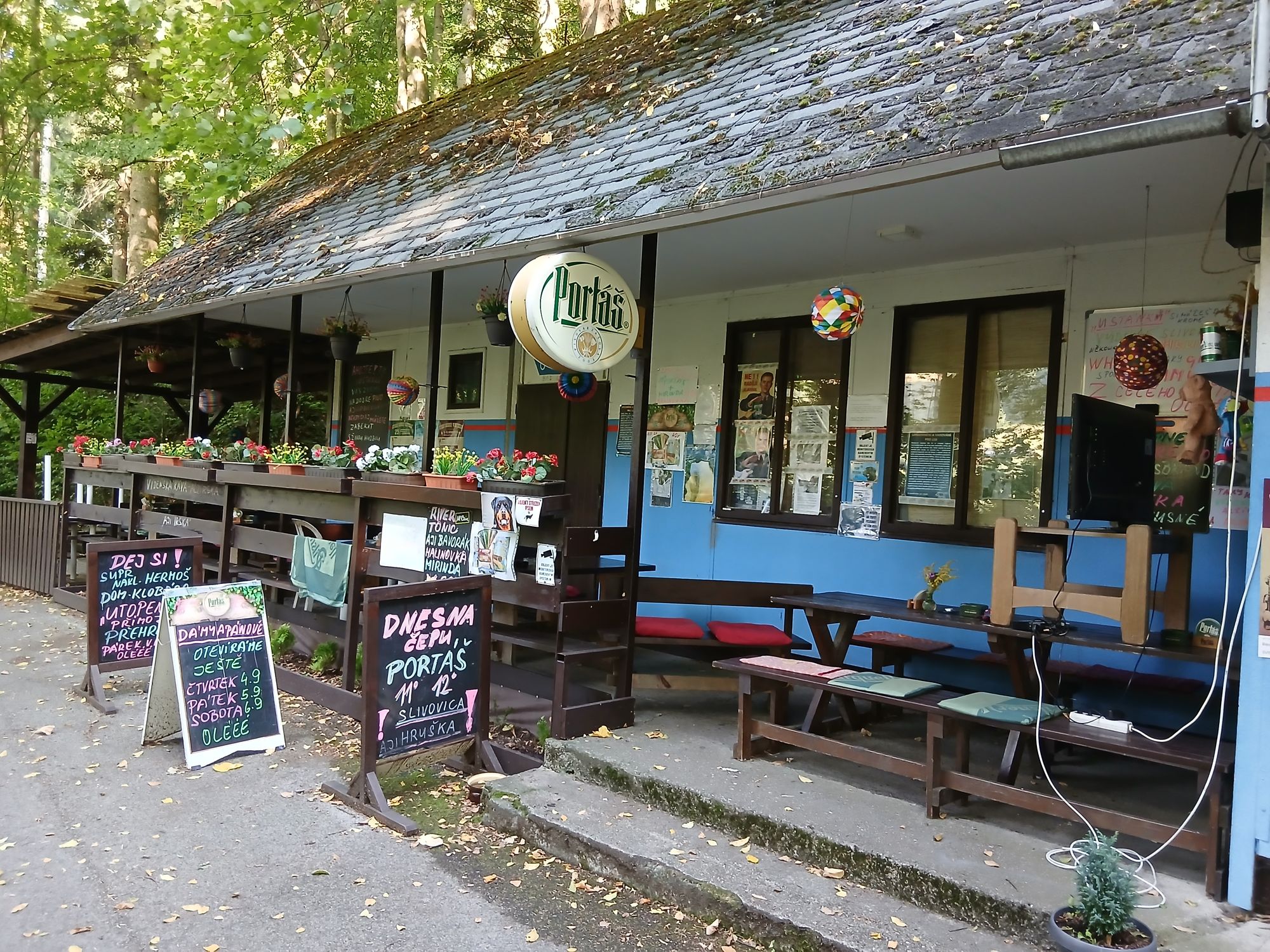 Občerstvení "U Stánku" foto 3