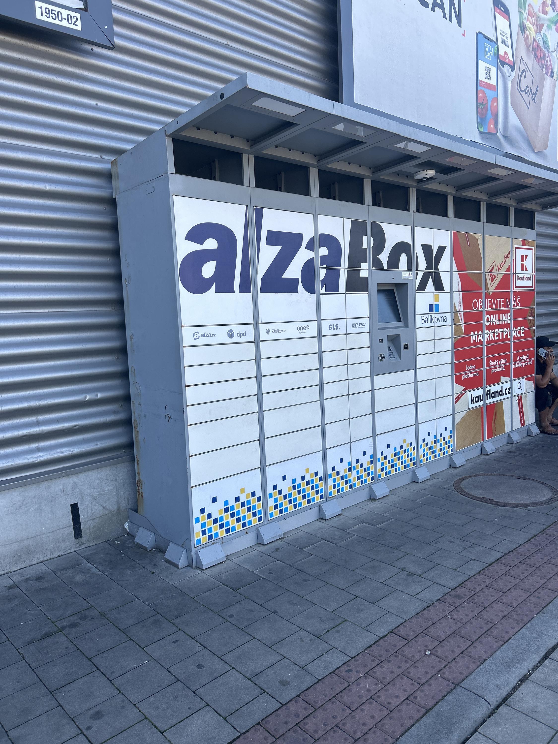 AlzaBox foto 2