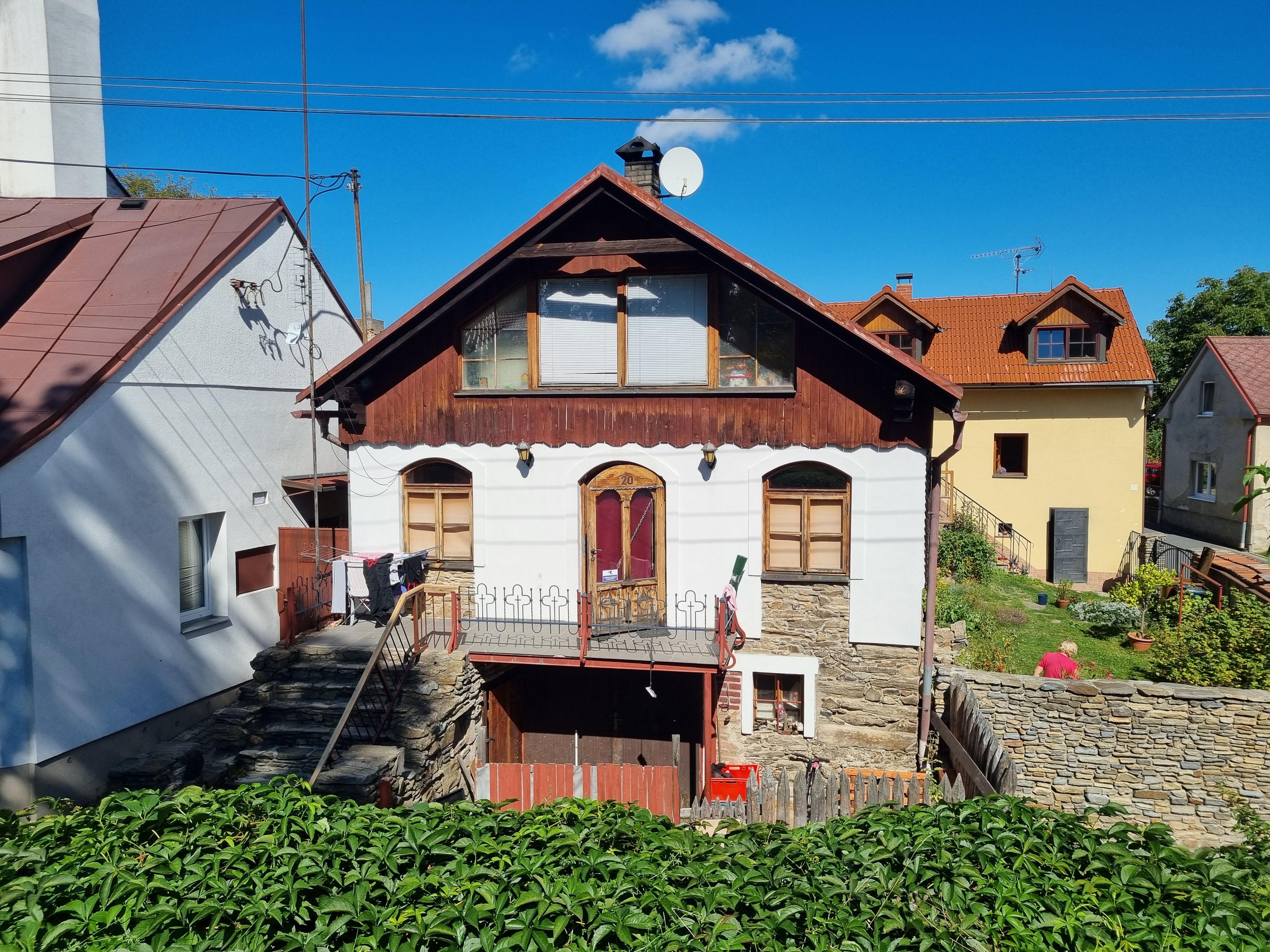 Římskokatolická farnost Uhlířské Janovice