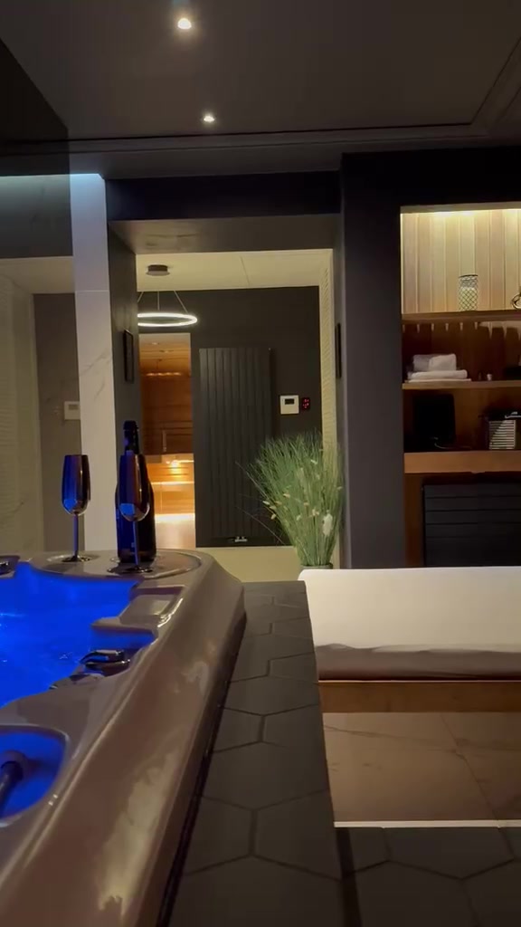 Spa WE foto 2 (náhled videa)