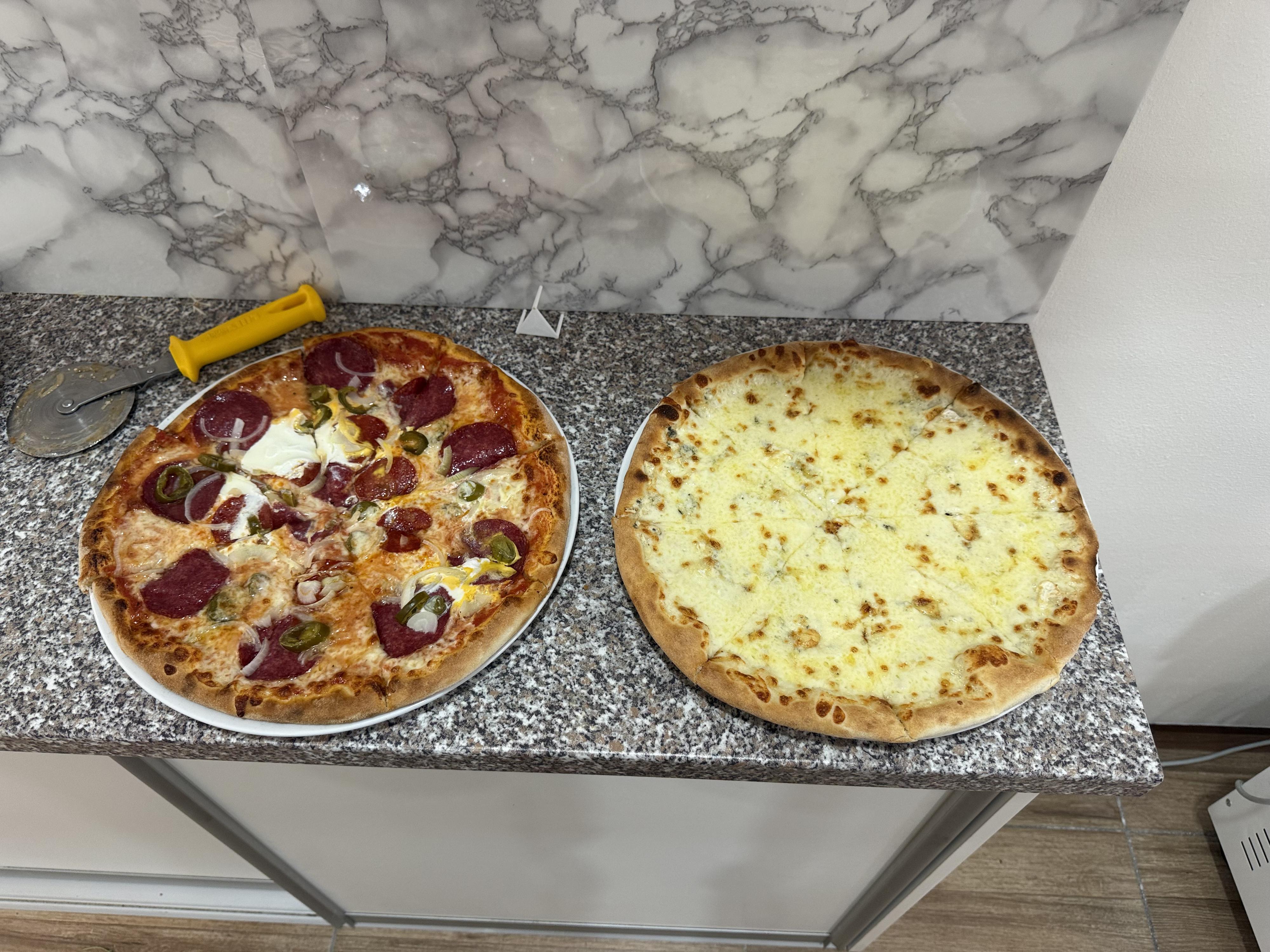 Pizza Garáž foto 3