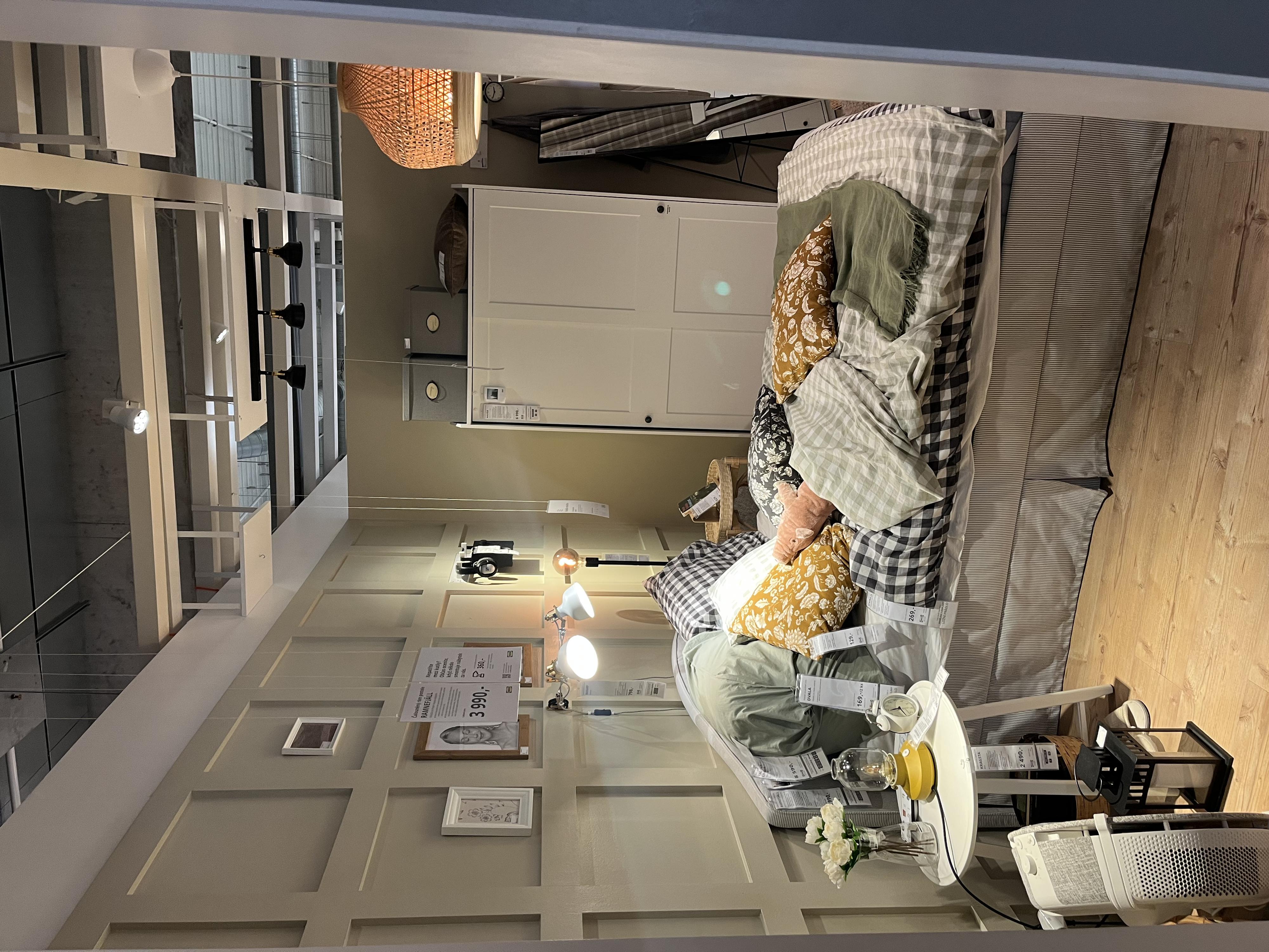 IKEA nábytek Praha - Černý Most foto 6