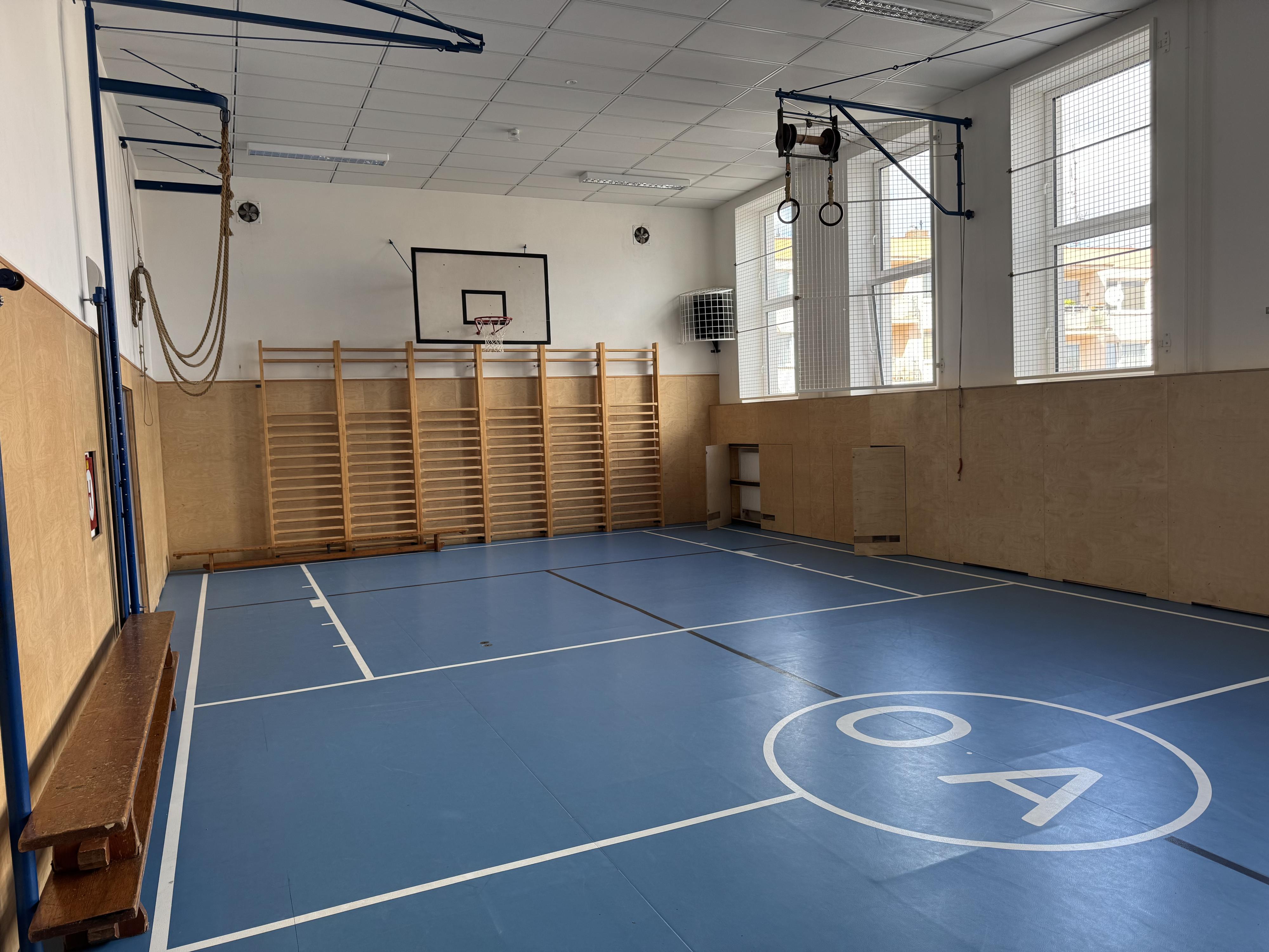 Gymnázium a Obchodní akademie Pelhřimov foto 4