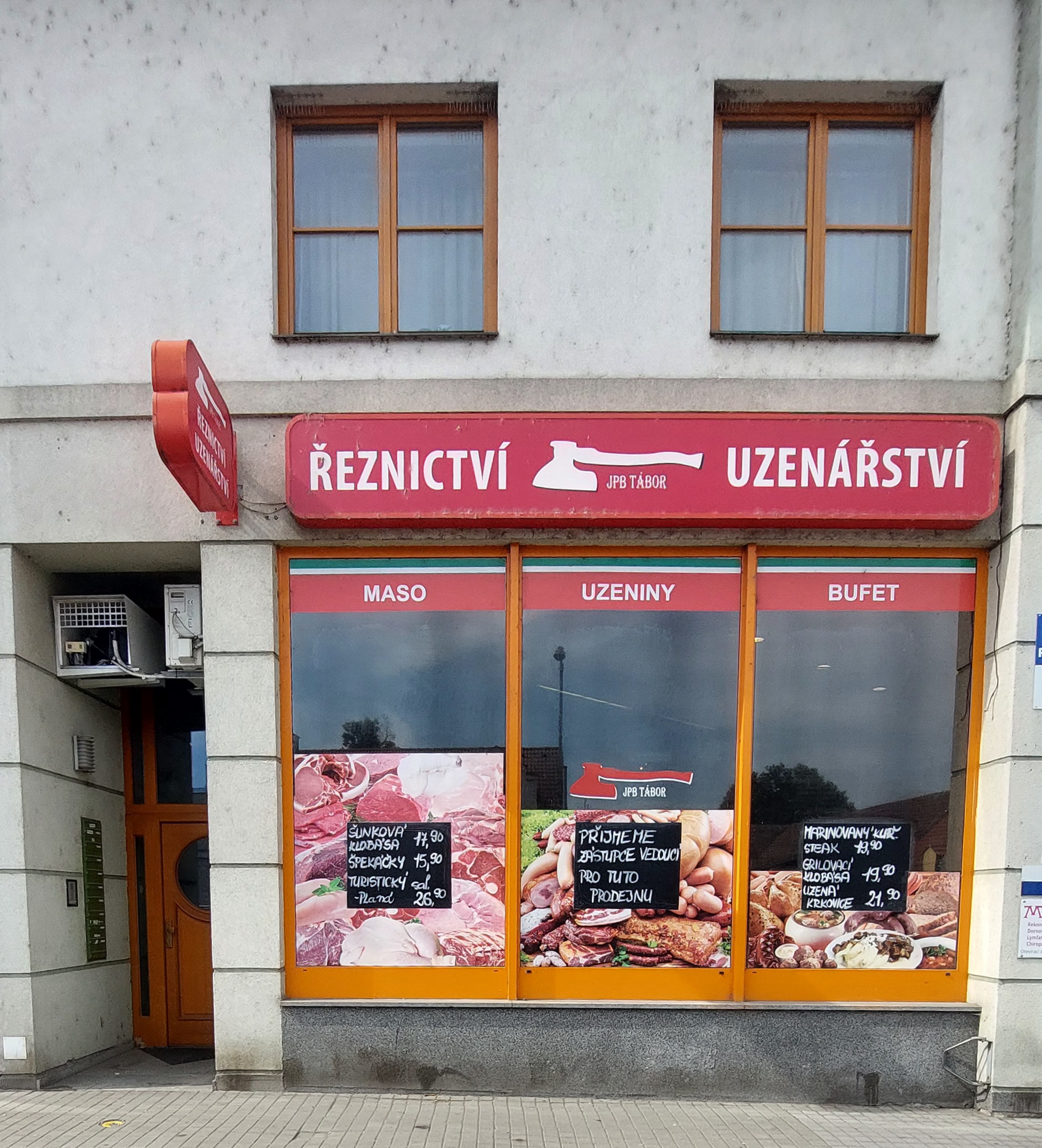 ŘEZNICTVÍ UZENÁŘSTVÍ JPB TÁBOR foto 2