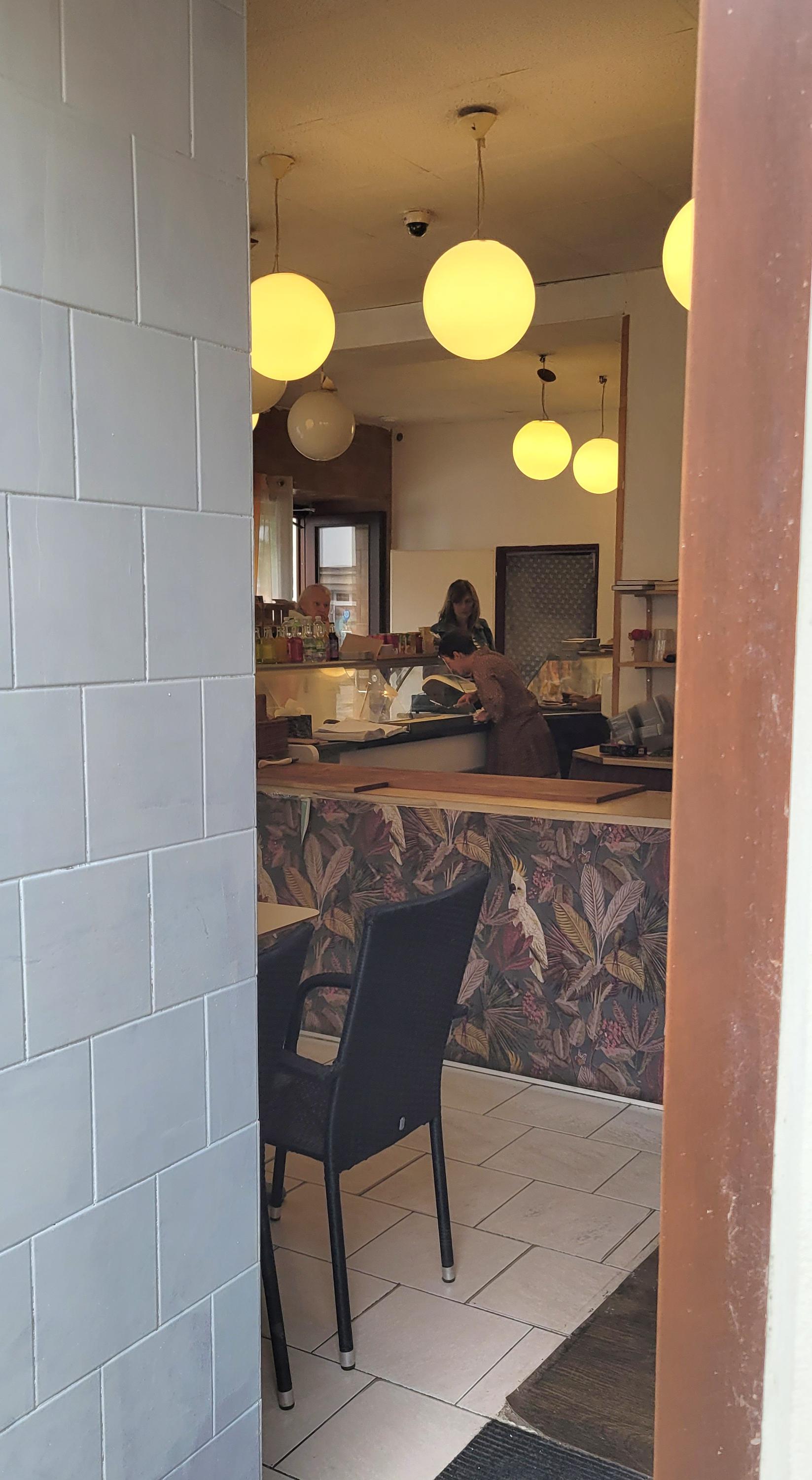 Jídelna a pekárna Mádhava foto 3