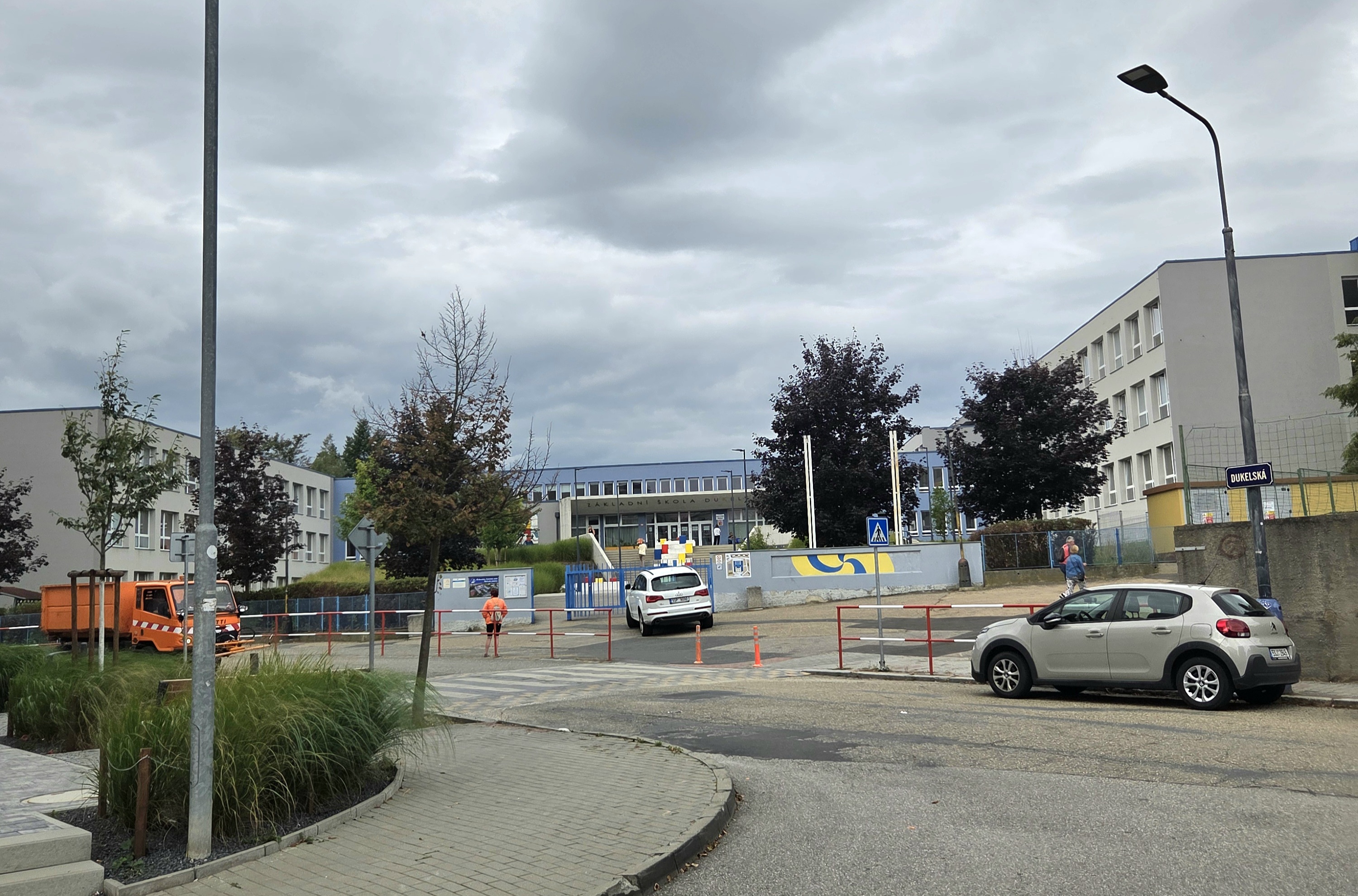 ZŠ Benešov, Dukelská