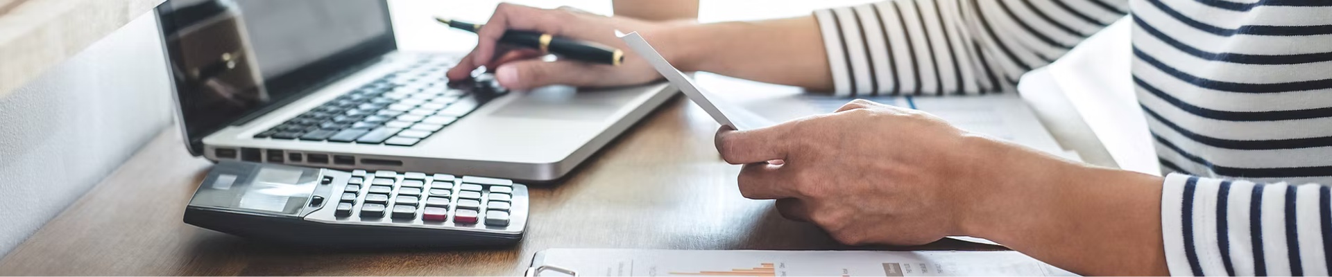 Cover image FINLINK - Online účetnictví a daně bez starostí