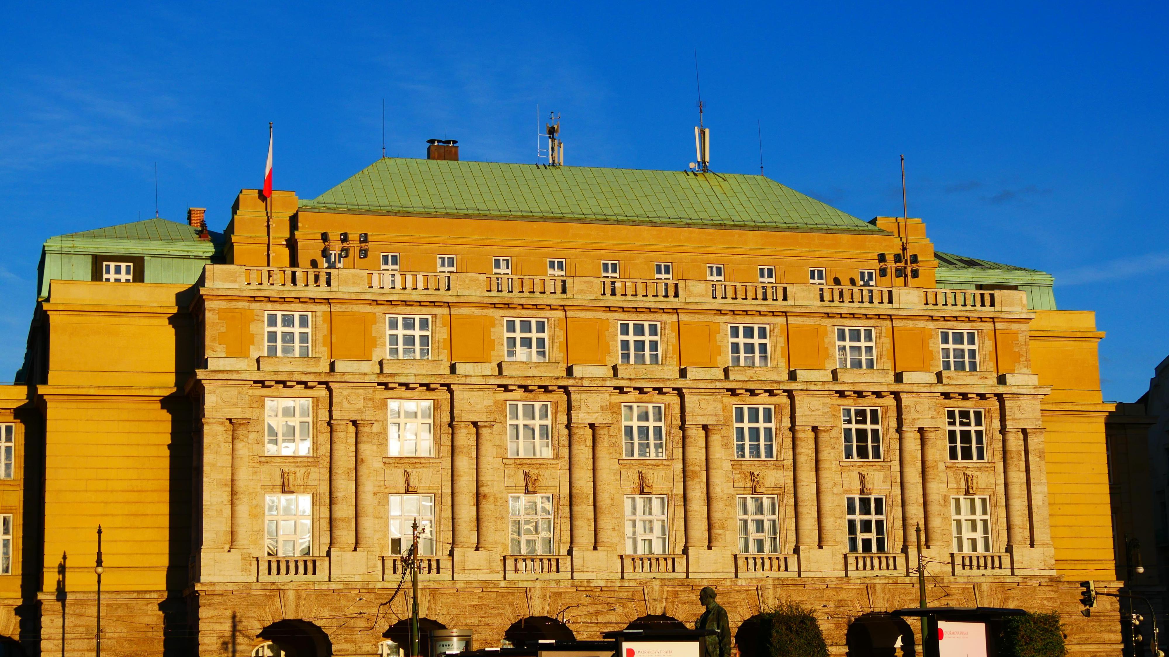 Filozofická fakulta Univerzity Karlovy foto 3