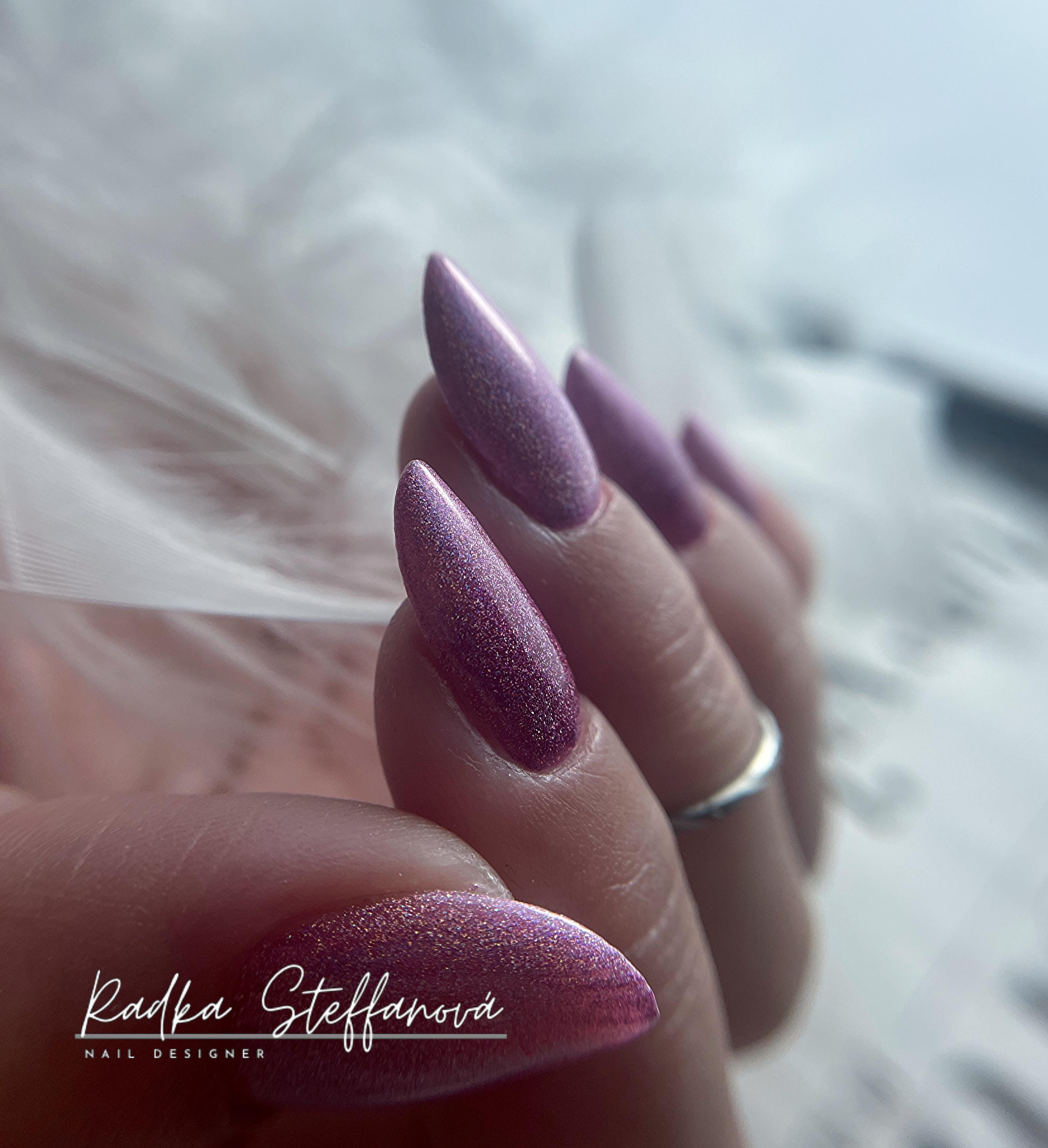 Gelové nehty Radka Steffanová foto 4