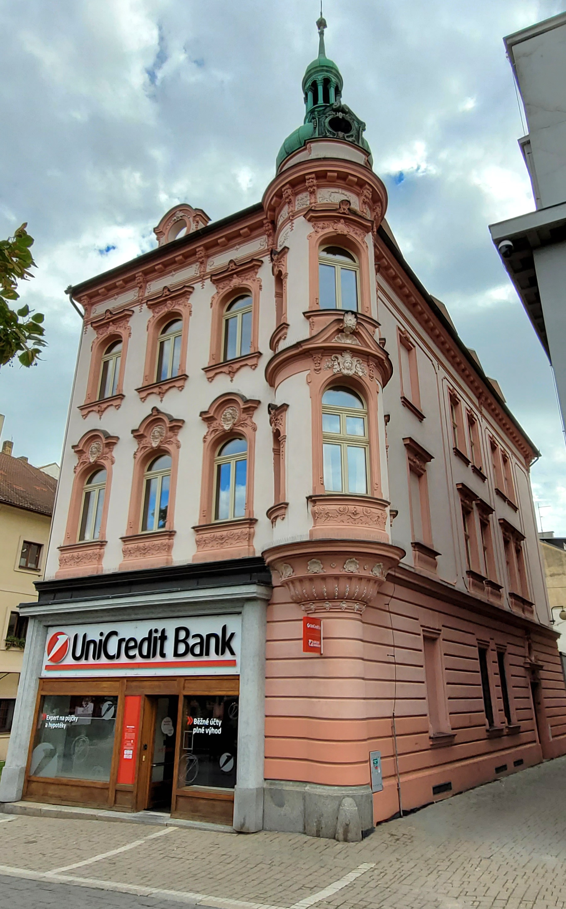 UniCredit Bank Czech Republic and Slovakia, a.s. foto 6