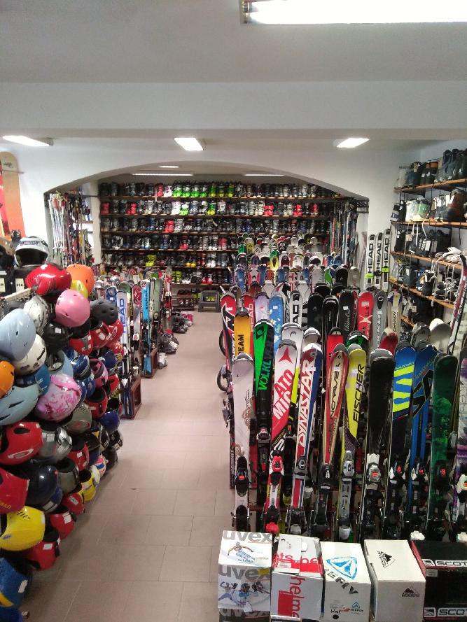 SPORTBAZAR + SPORT sportovní potřeby foto 5