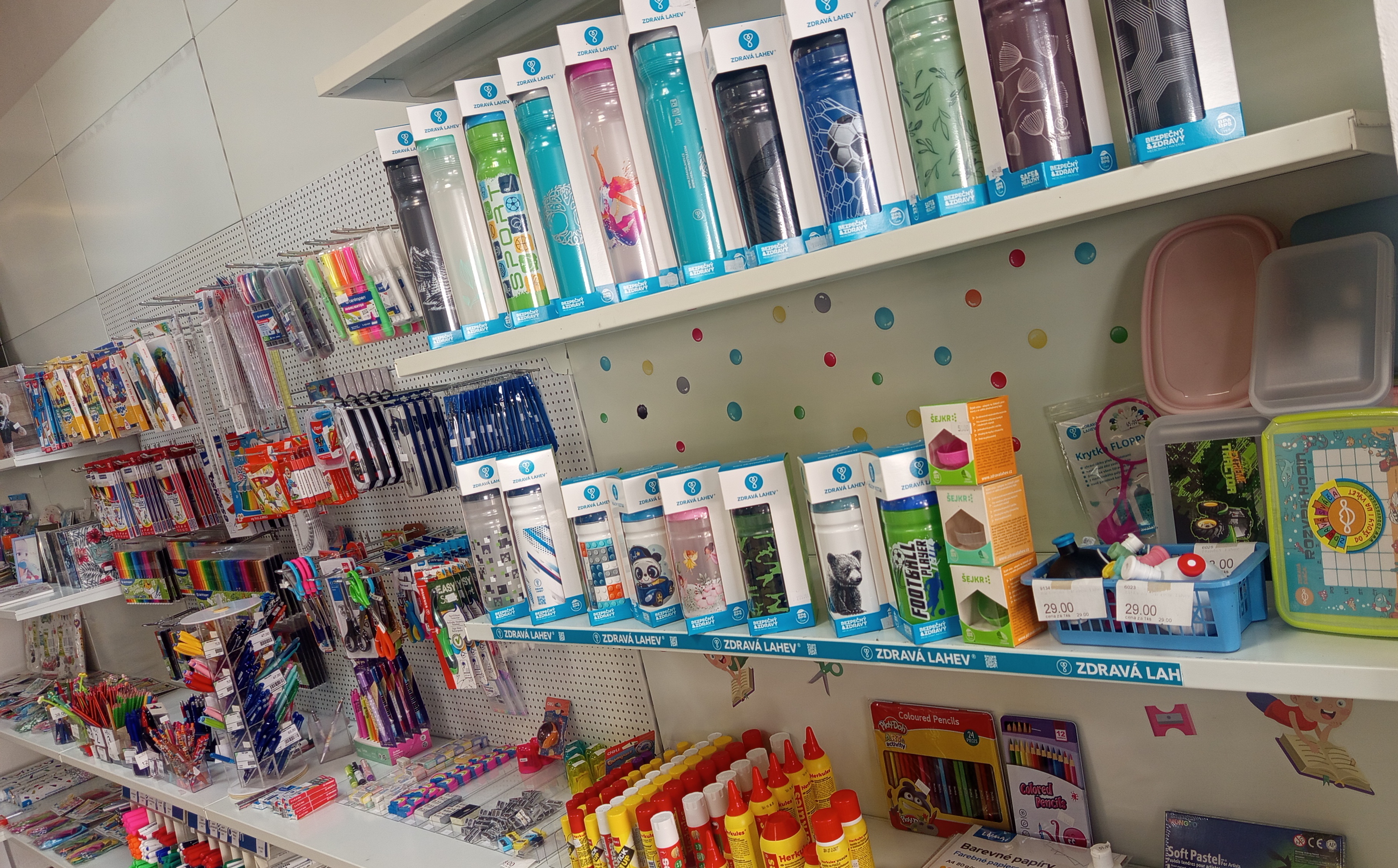 Papírnictví & Trafika Nechanice foto 3