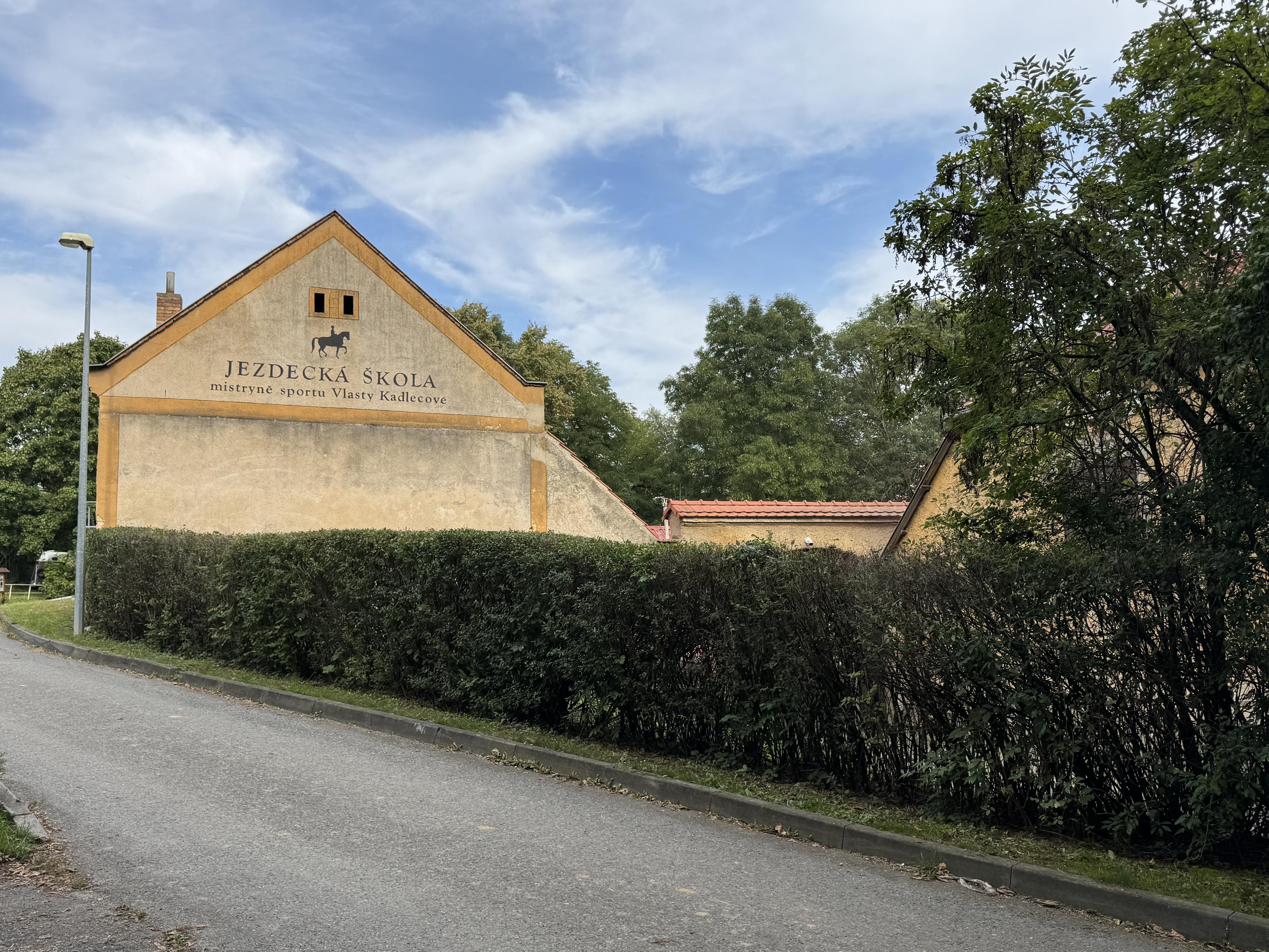 Tělovýchovná jezdecká jednota Přední Kopanina foto 2