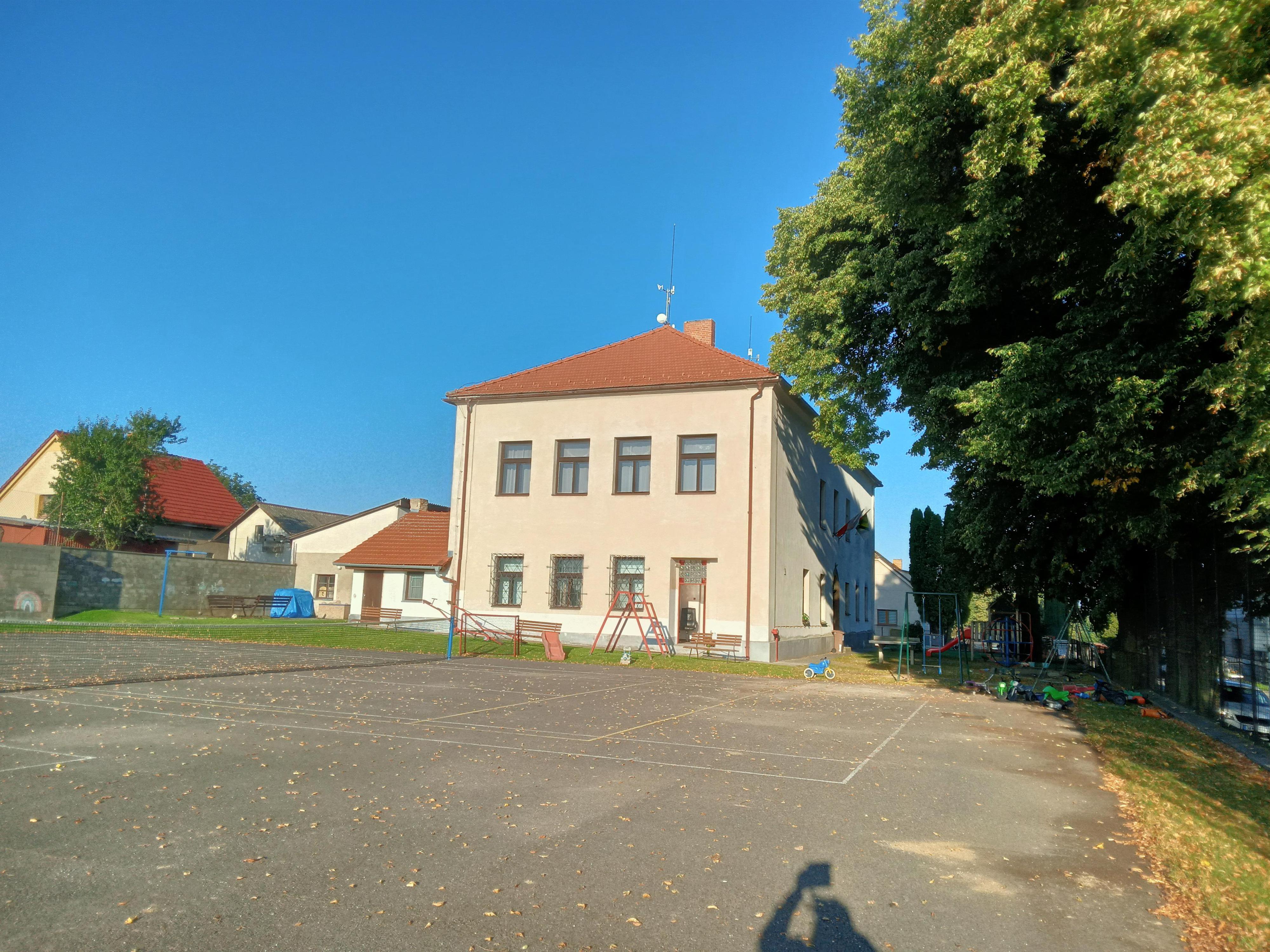Obec Podveky foto 3
