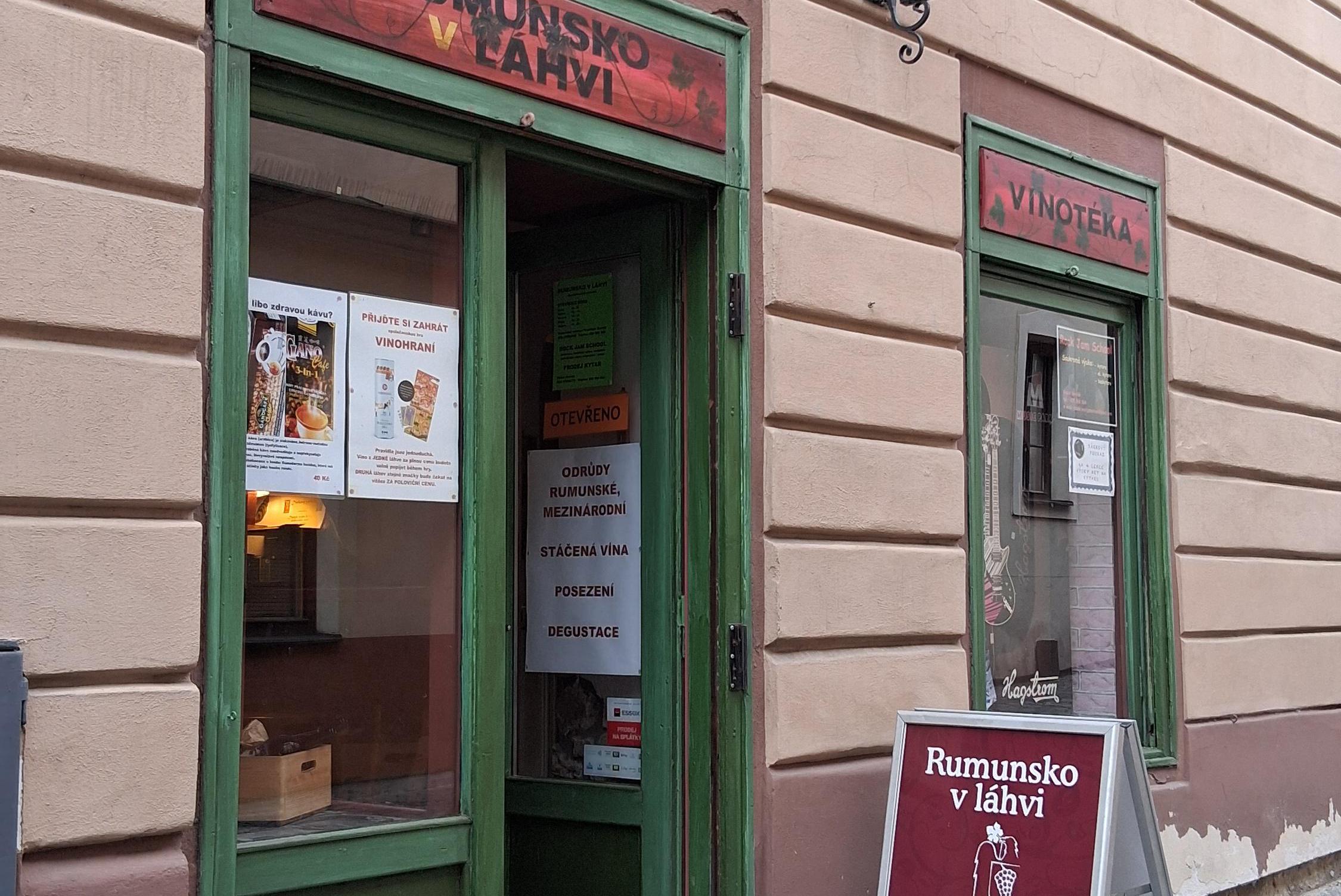 Rumunsko v láhvi foto 1