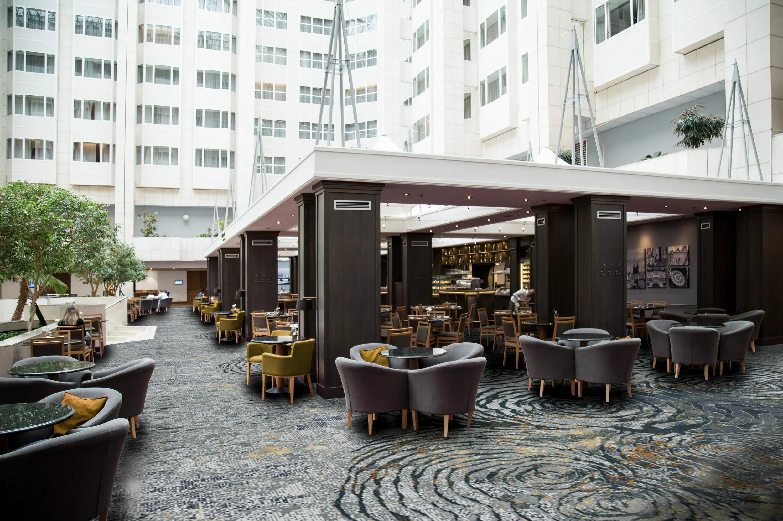 Café & Bistro - Hilton Prague