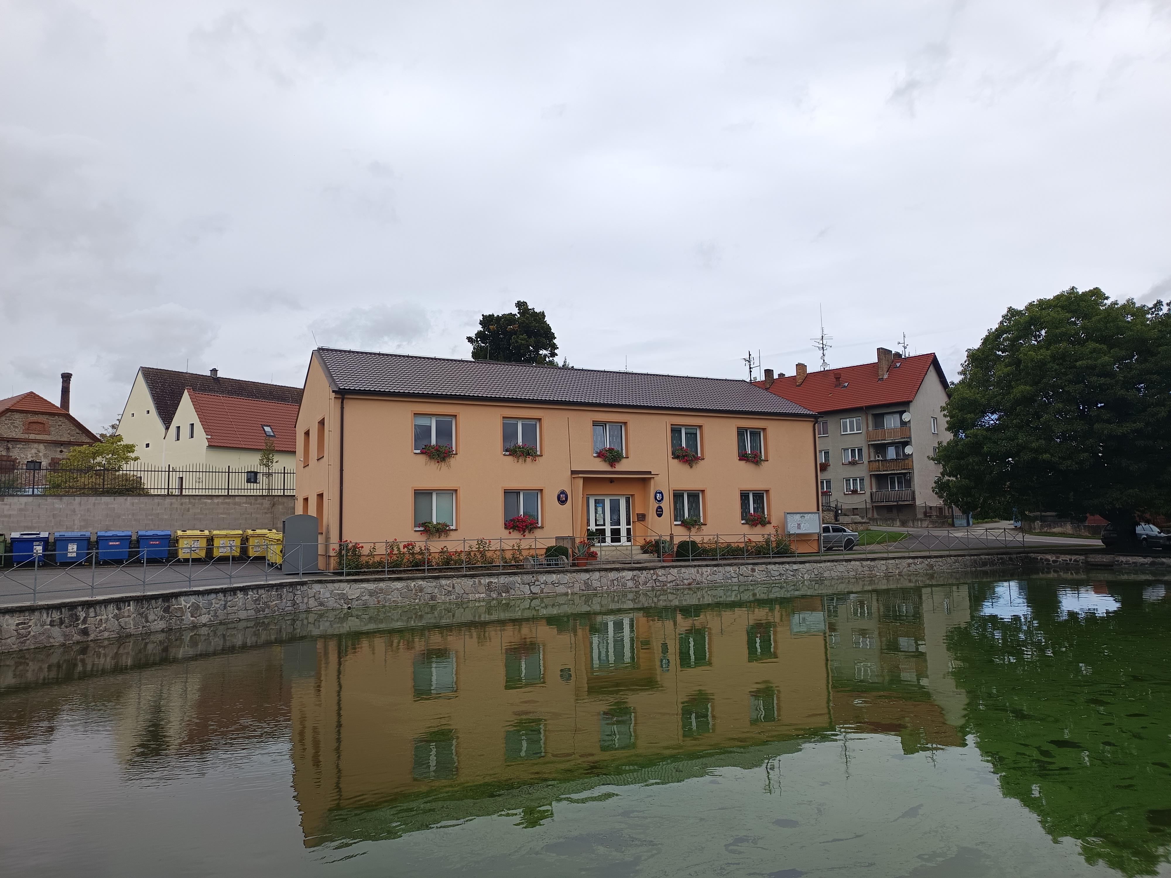 Obecní knihovna Drahonice