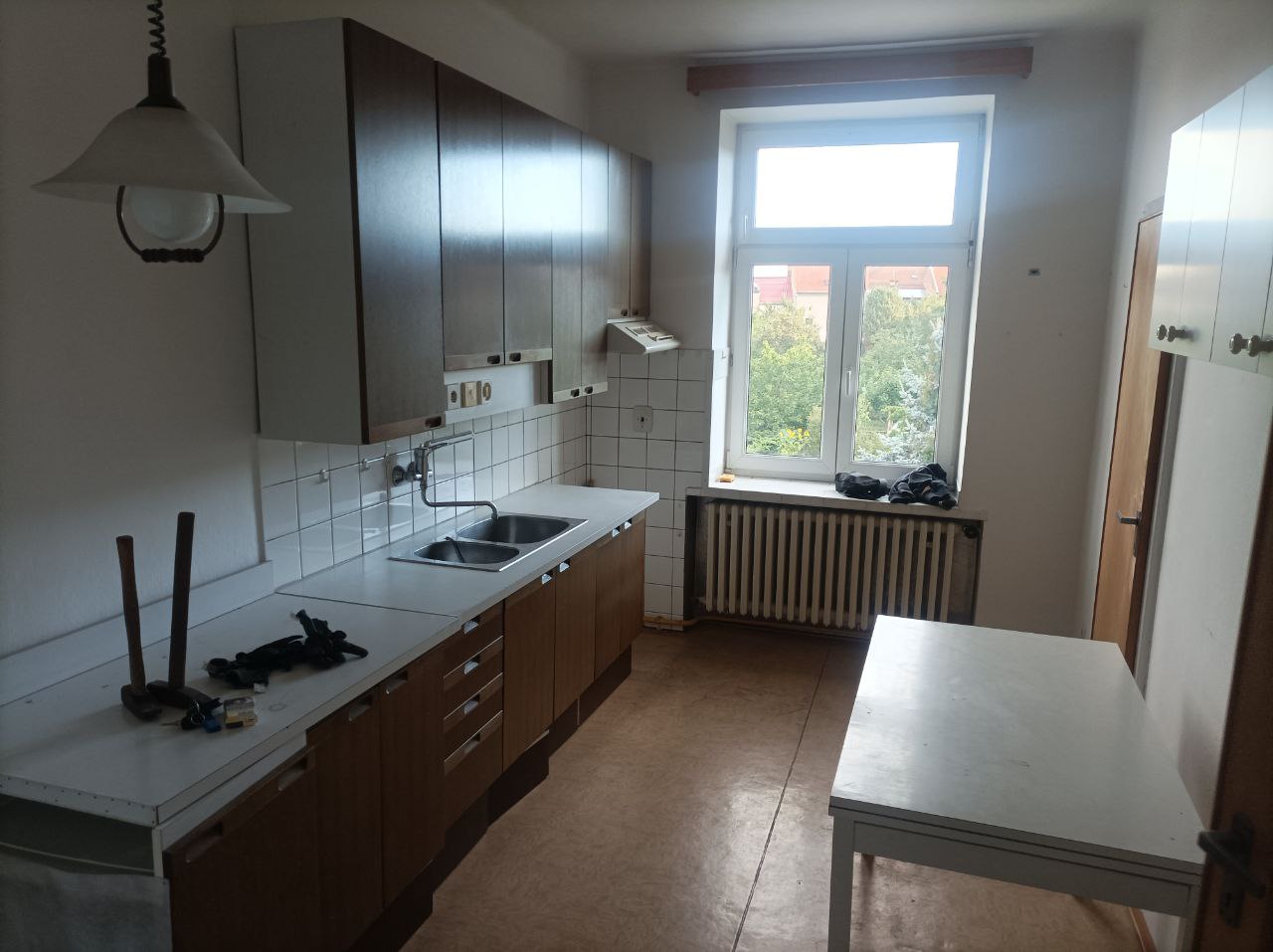 Roman vyklízení foto 3