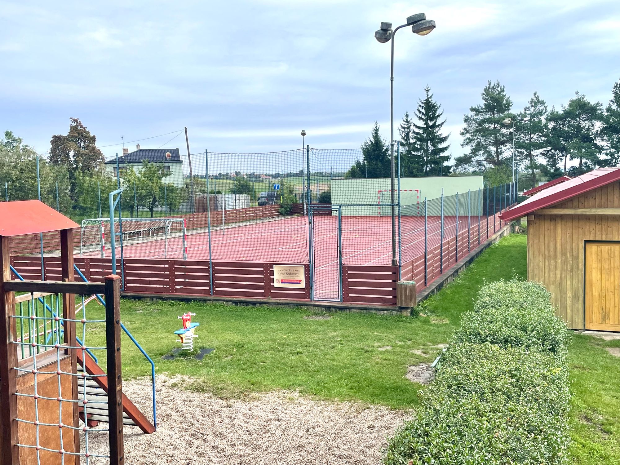 Víceúčelové hřiště Krakovany