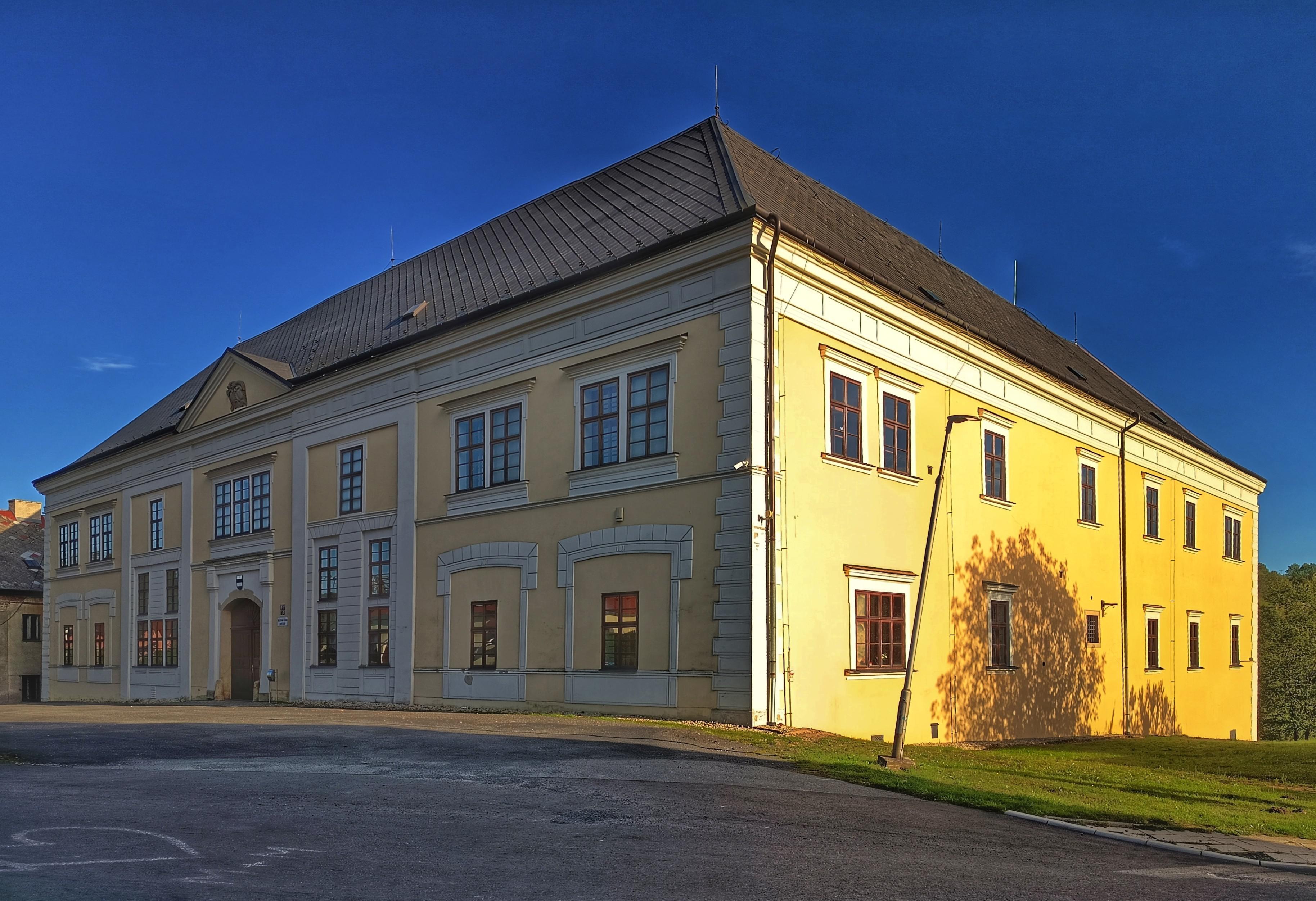 Potštát - městský úřad foto 6