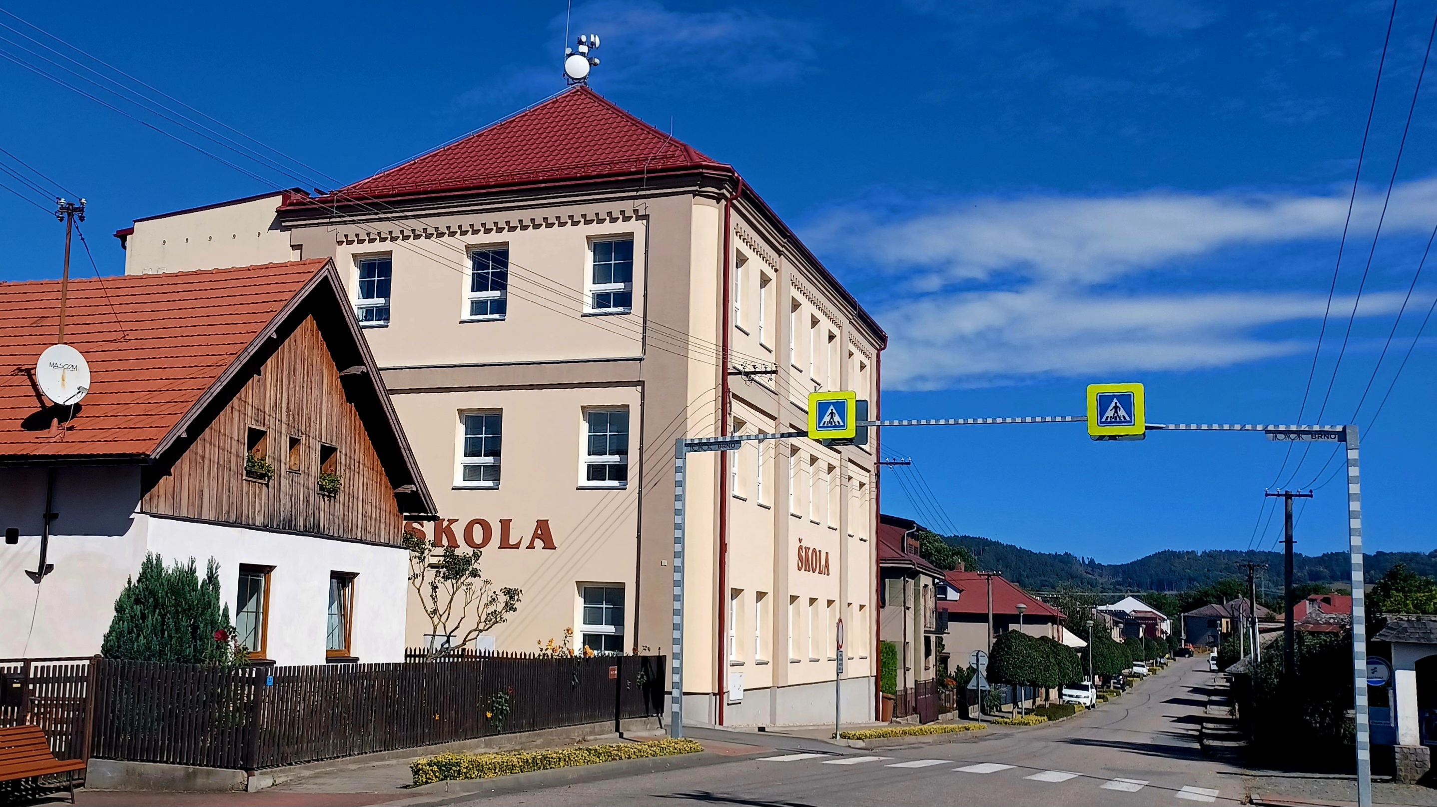 ZŠ a MŠ Libice nad Doubravou foto 2