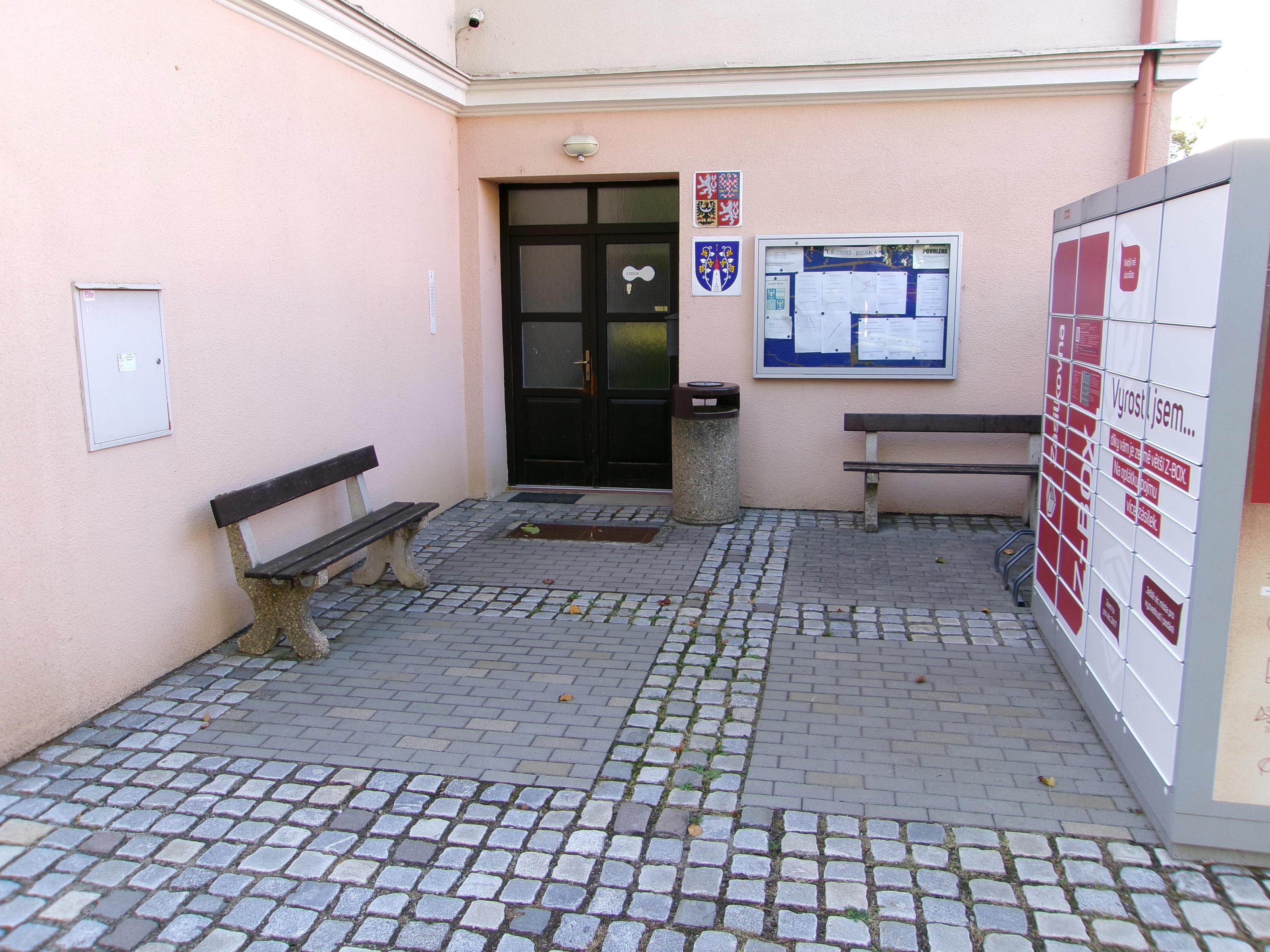 Bavory - obecní úřad foto 5