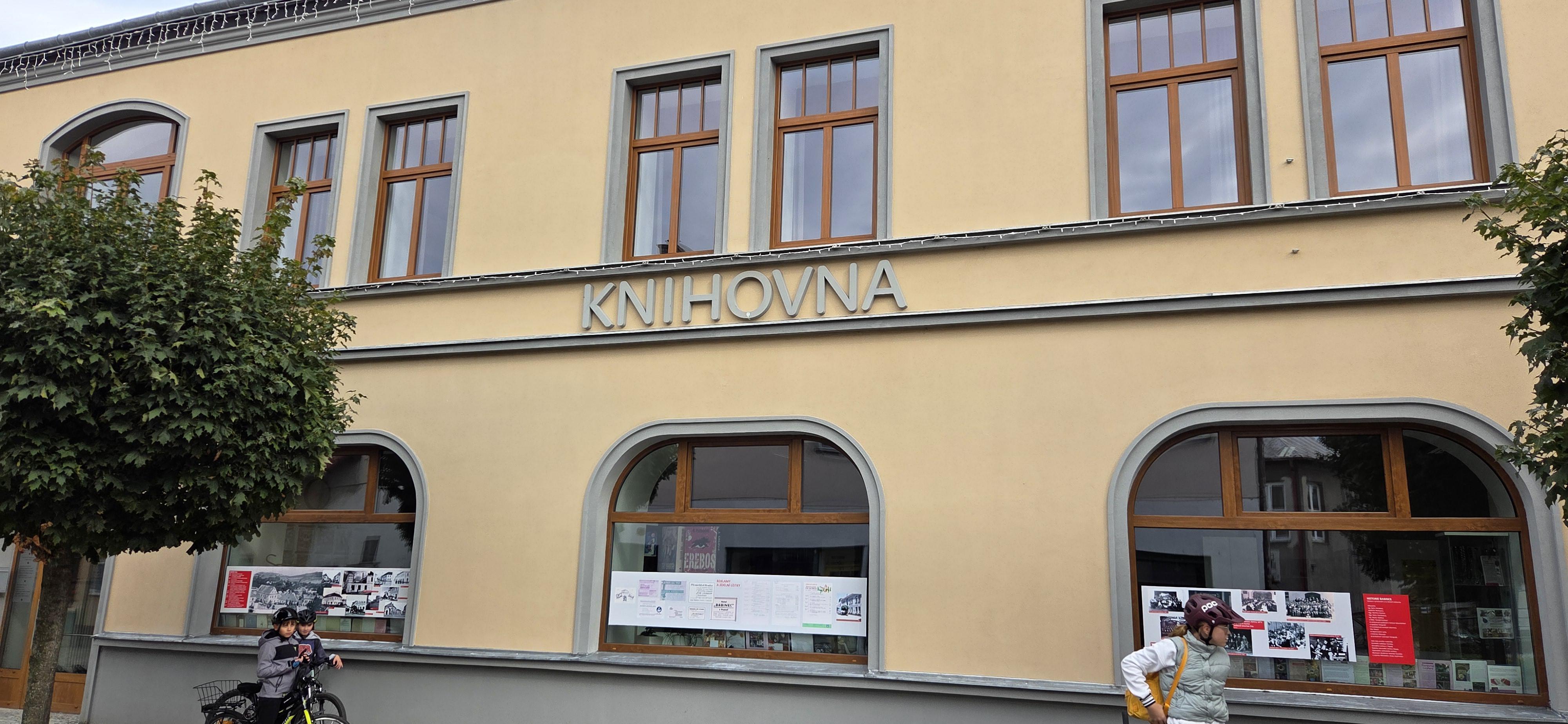Městská knihovna a informační centrum Hradec nad Moravicí, okres Opava foto 6
