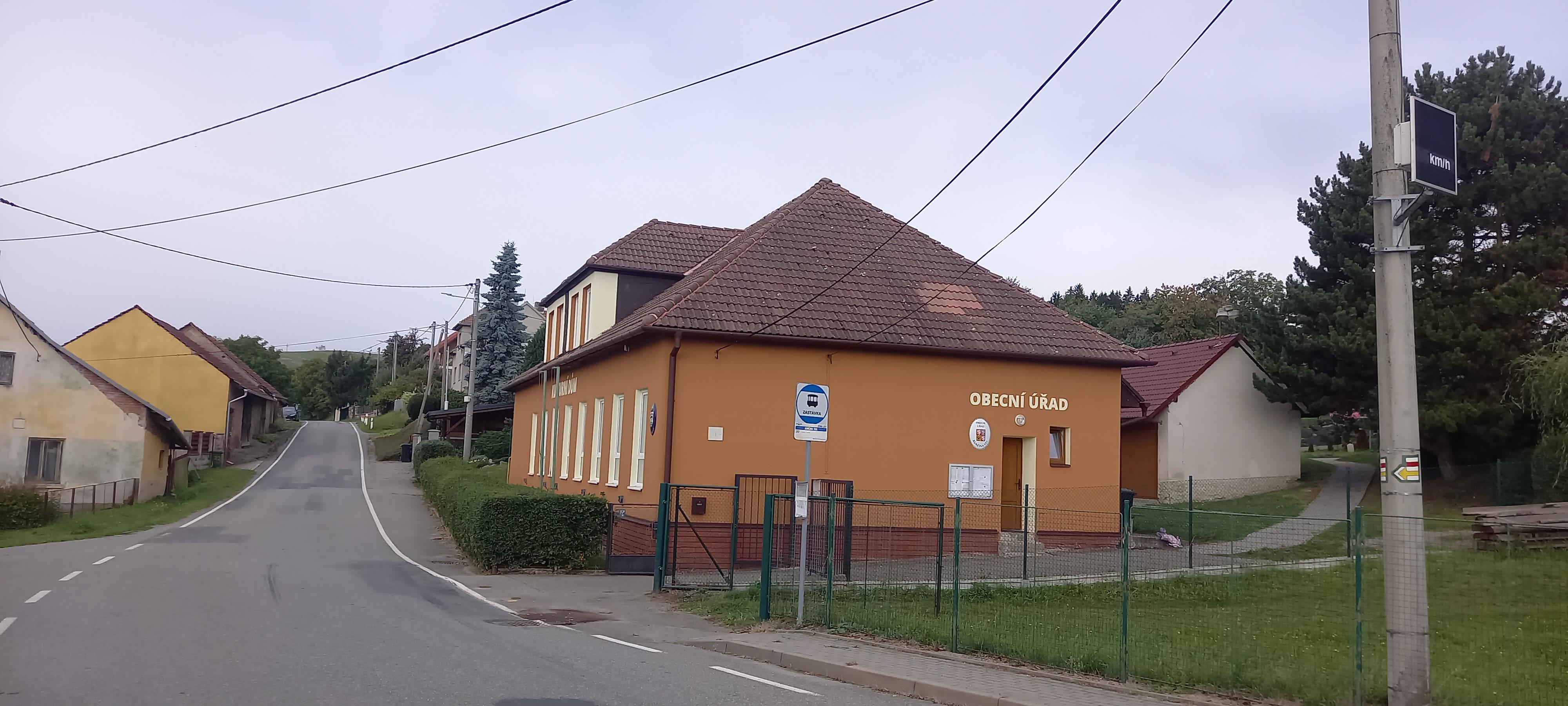 Kunčina Ves - obecní úřad foto 2
