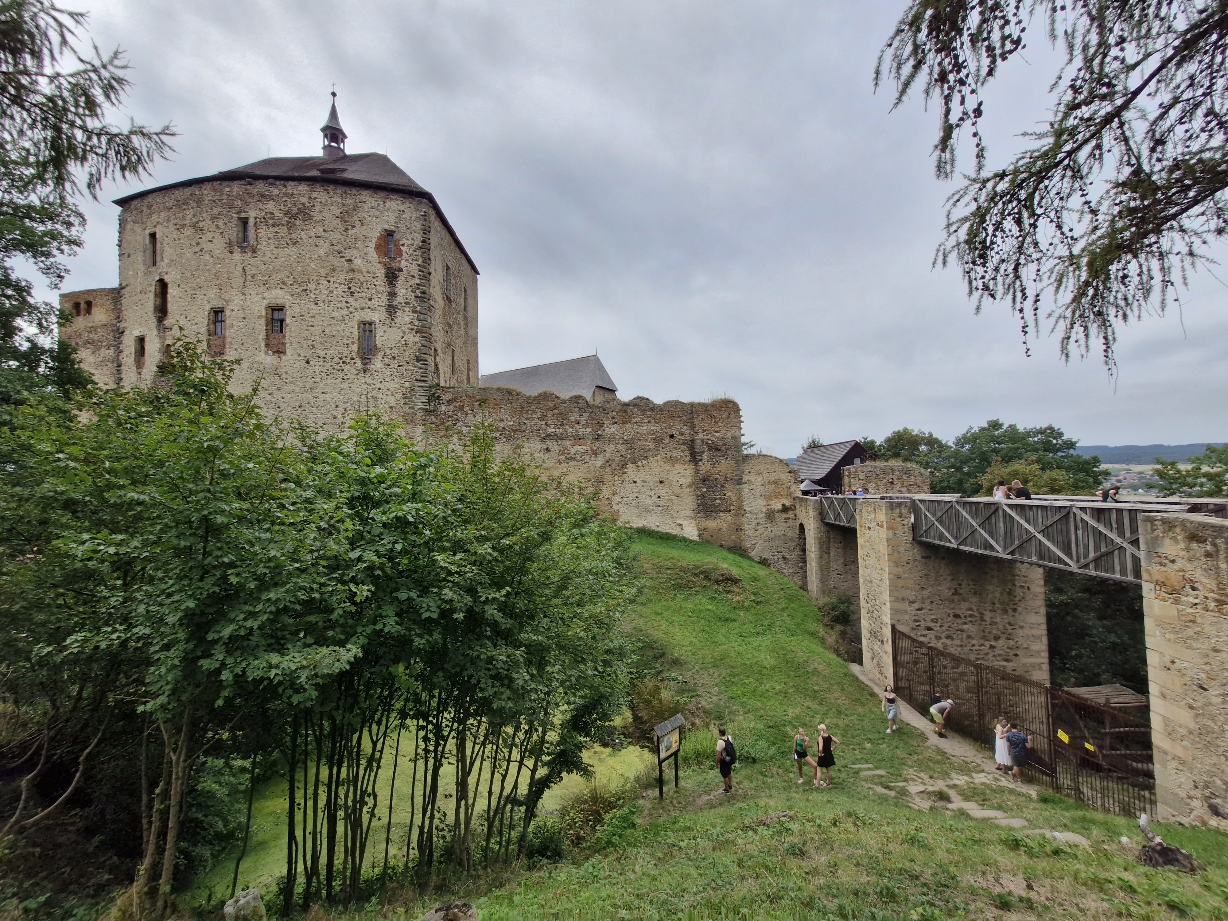 Státní hrad Točník foto 2