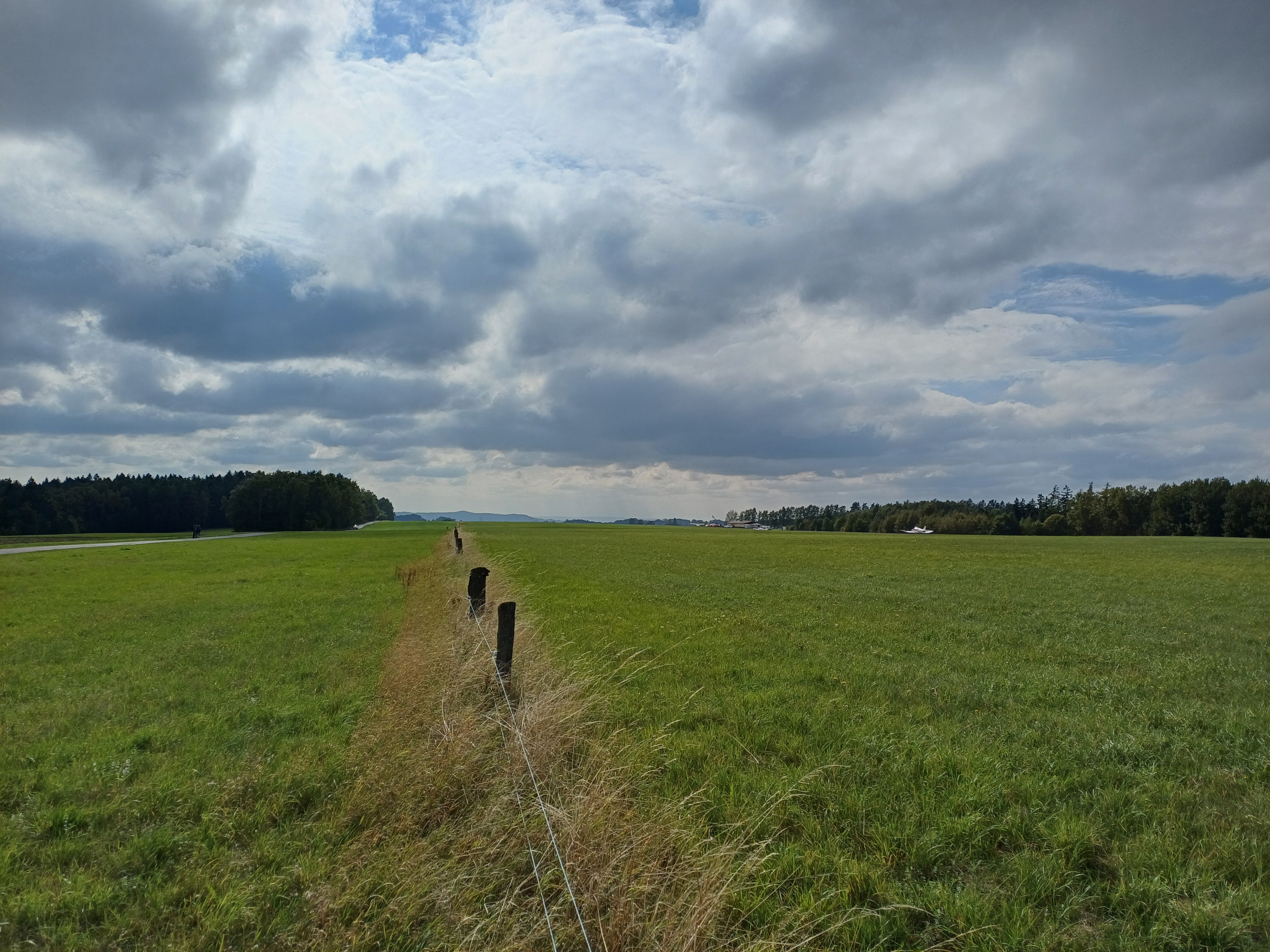 Letiště Hodkovice foto 2