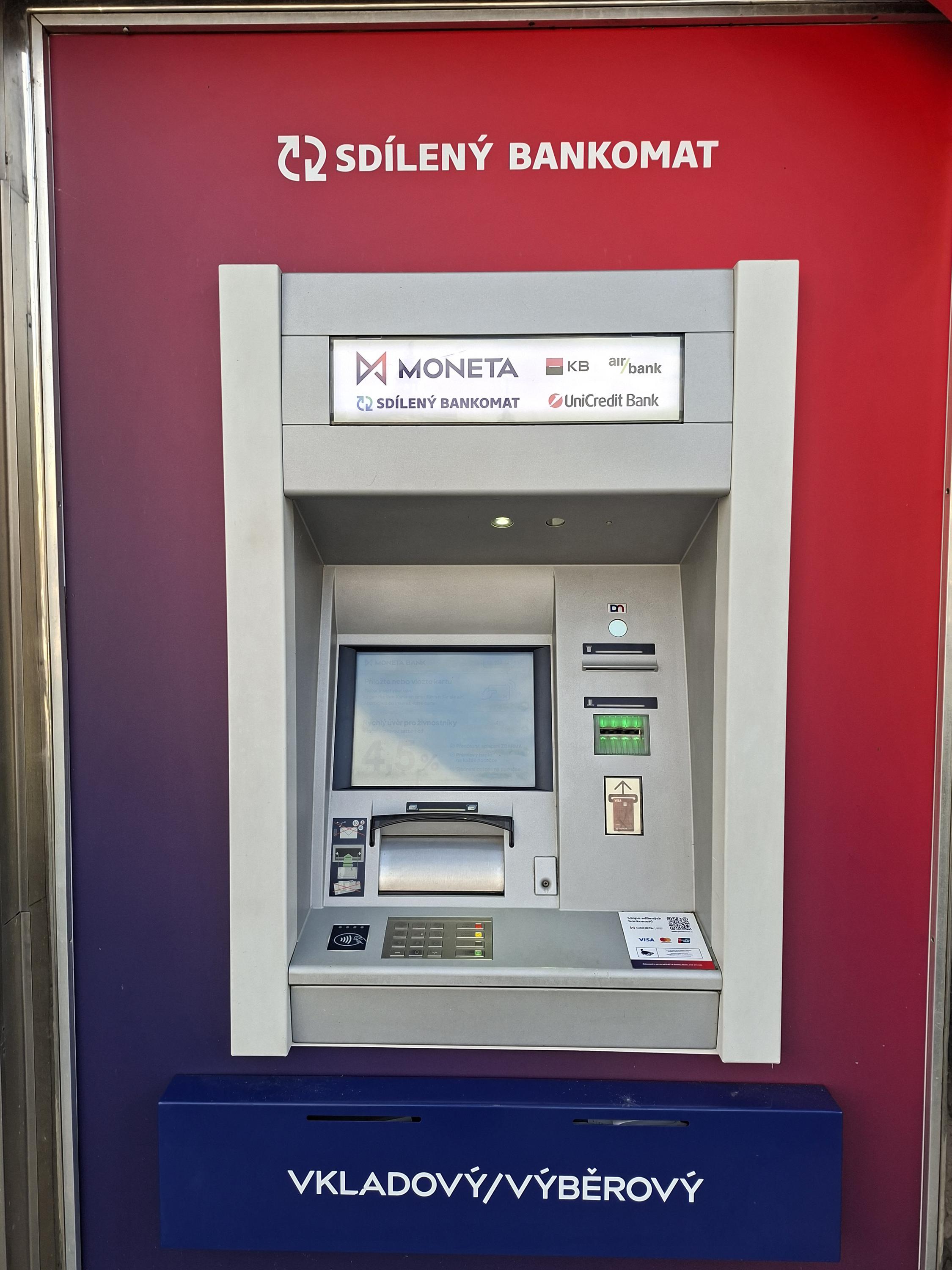 Bankomat MONETA Money Bank foto 2