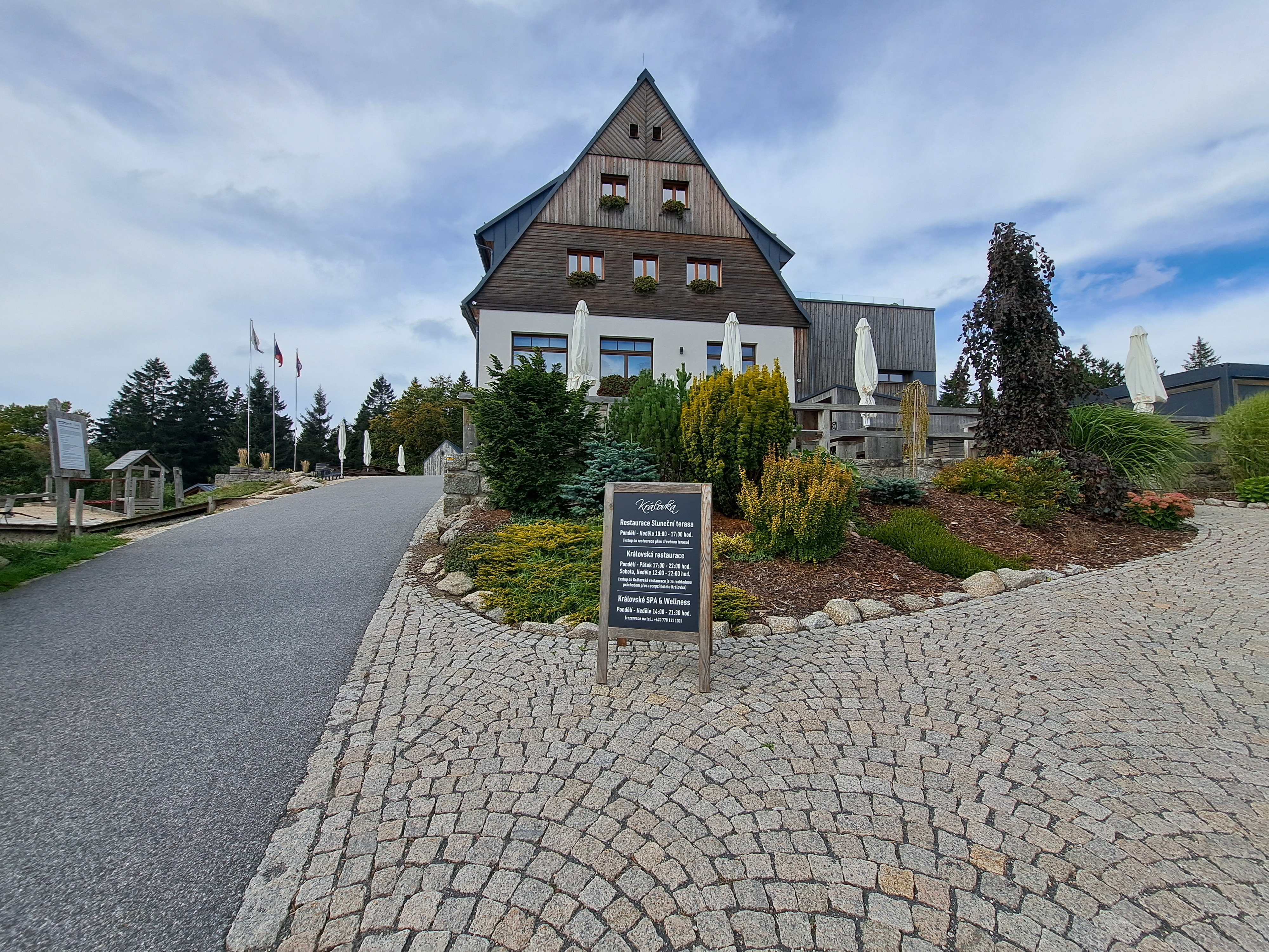 Restaurace Sluneční terasa foto 2