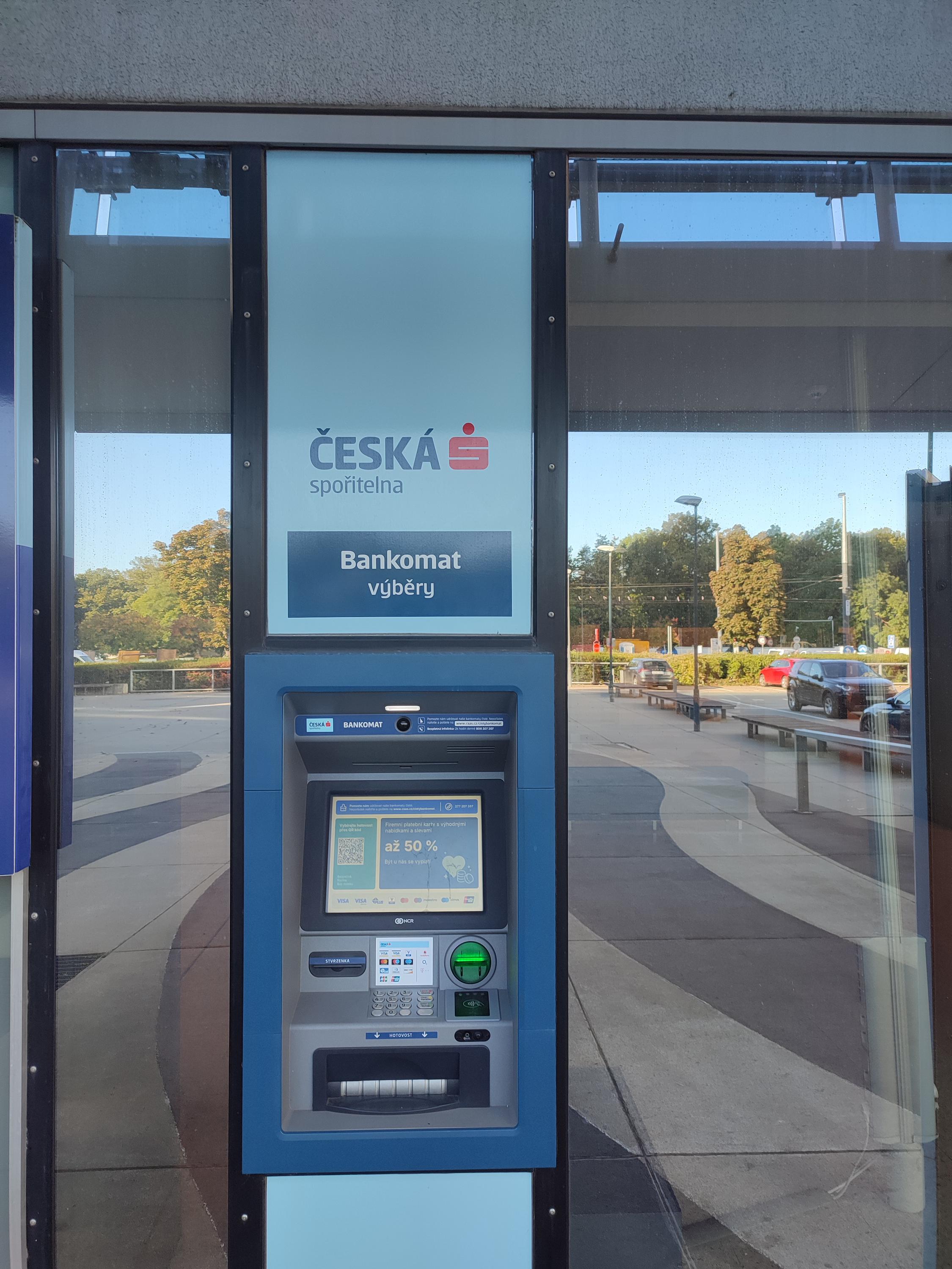 Bankomat České spořitelny foto 2