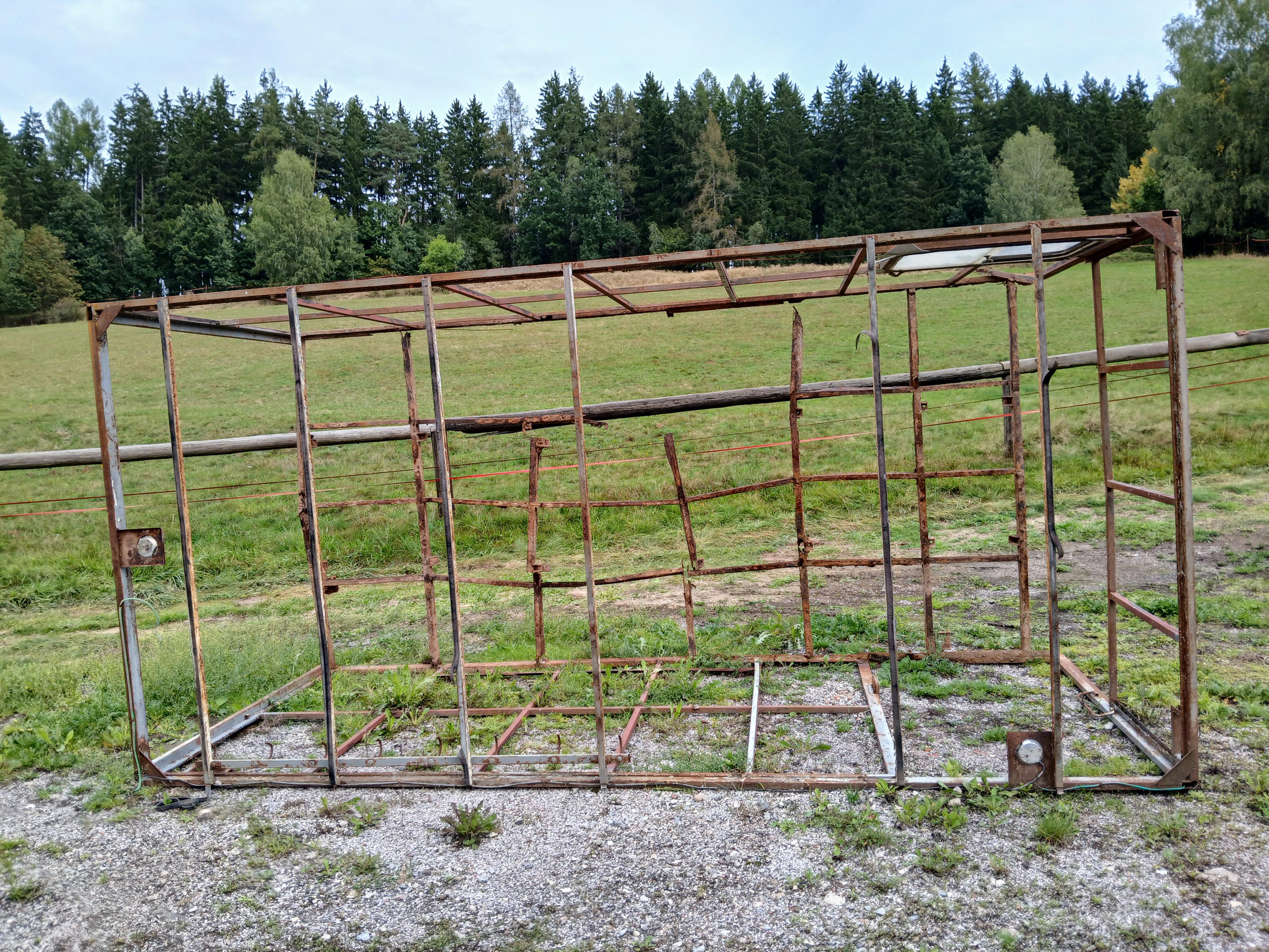 Kiosek u STÁDA foto 2