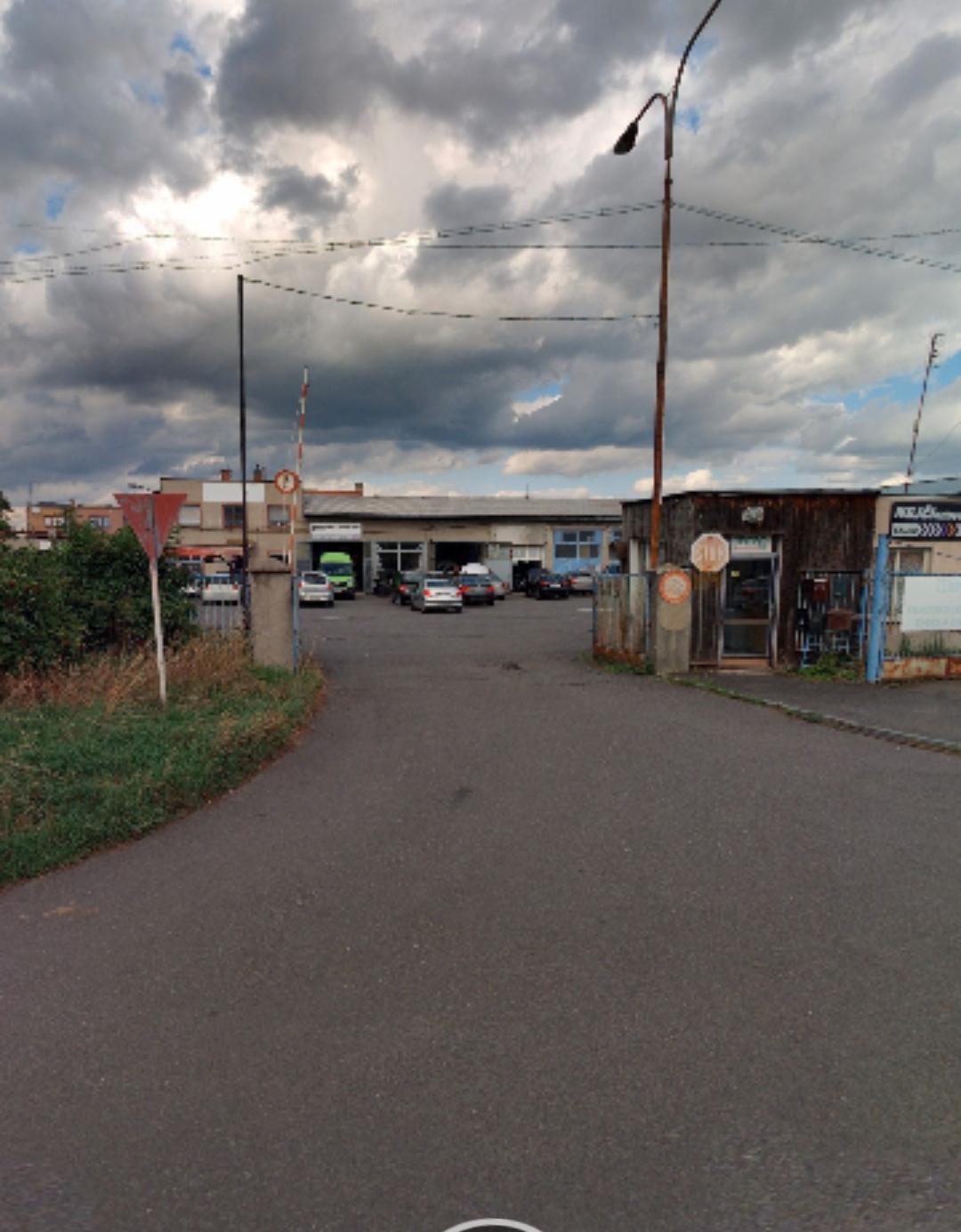 Oprava automobilů Petr Papež foto 1